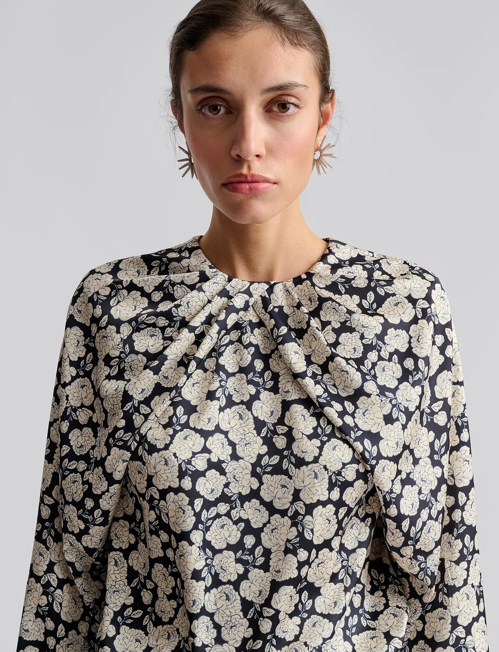 Malina - Evie pleated neckline blouse - pitkähihaiset puserot - pink - 5