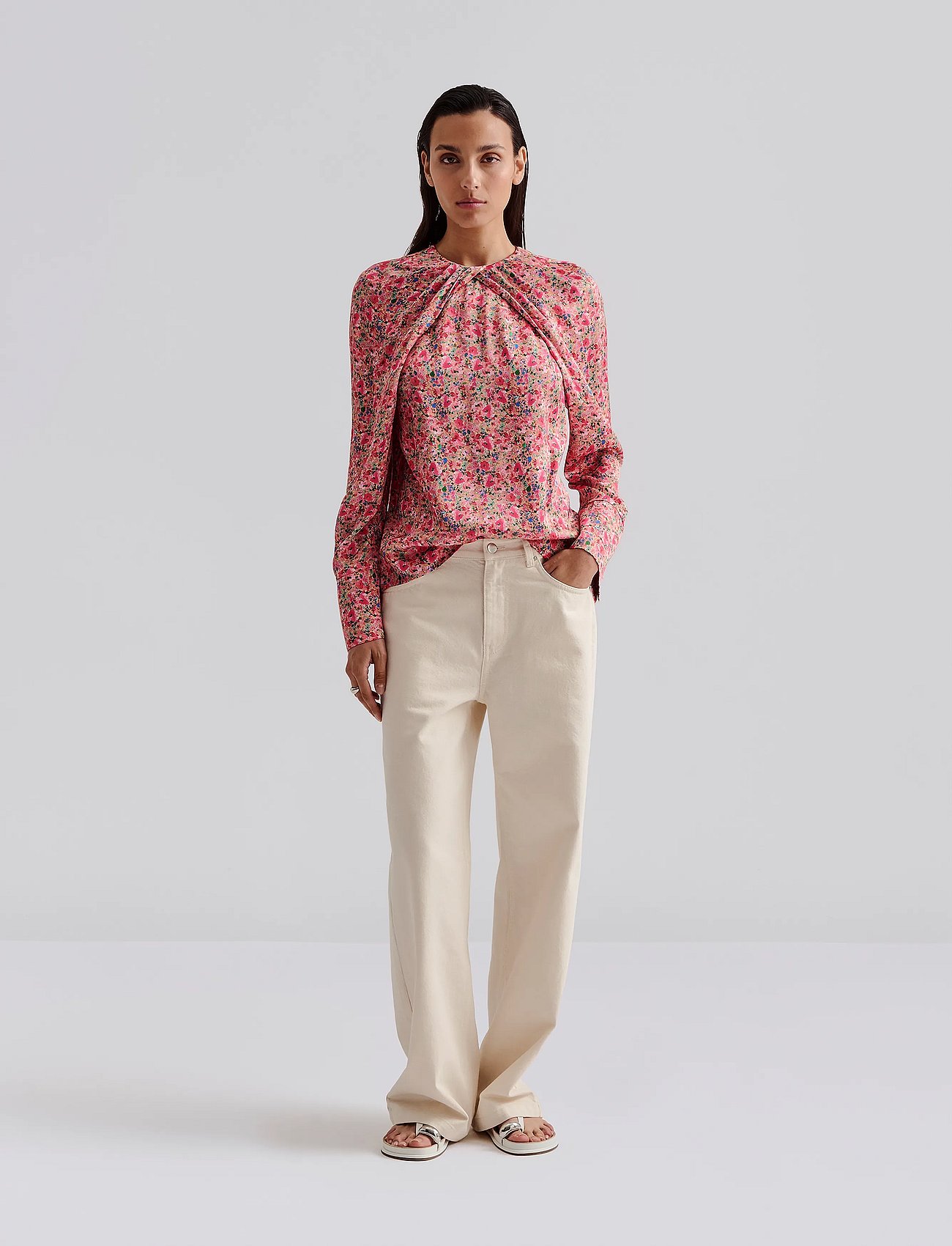 Evie Pleated Neckline blouse - PINK DITSY