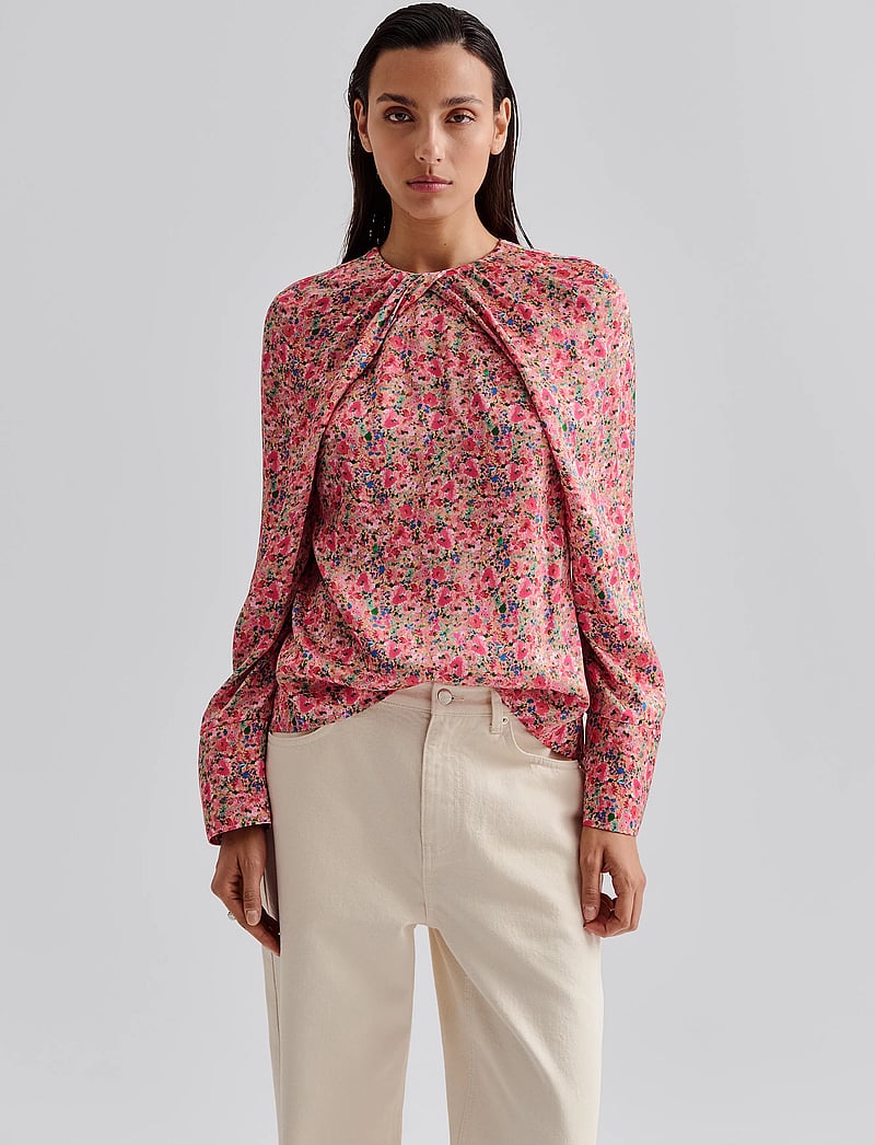 Malina - Evie pleated neckline blouse - blūzes ar garām piedurknēm - pink ditsy - 4