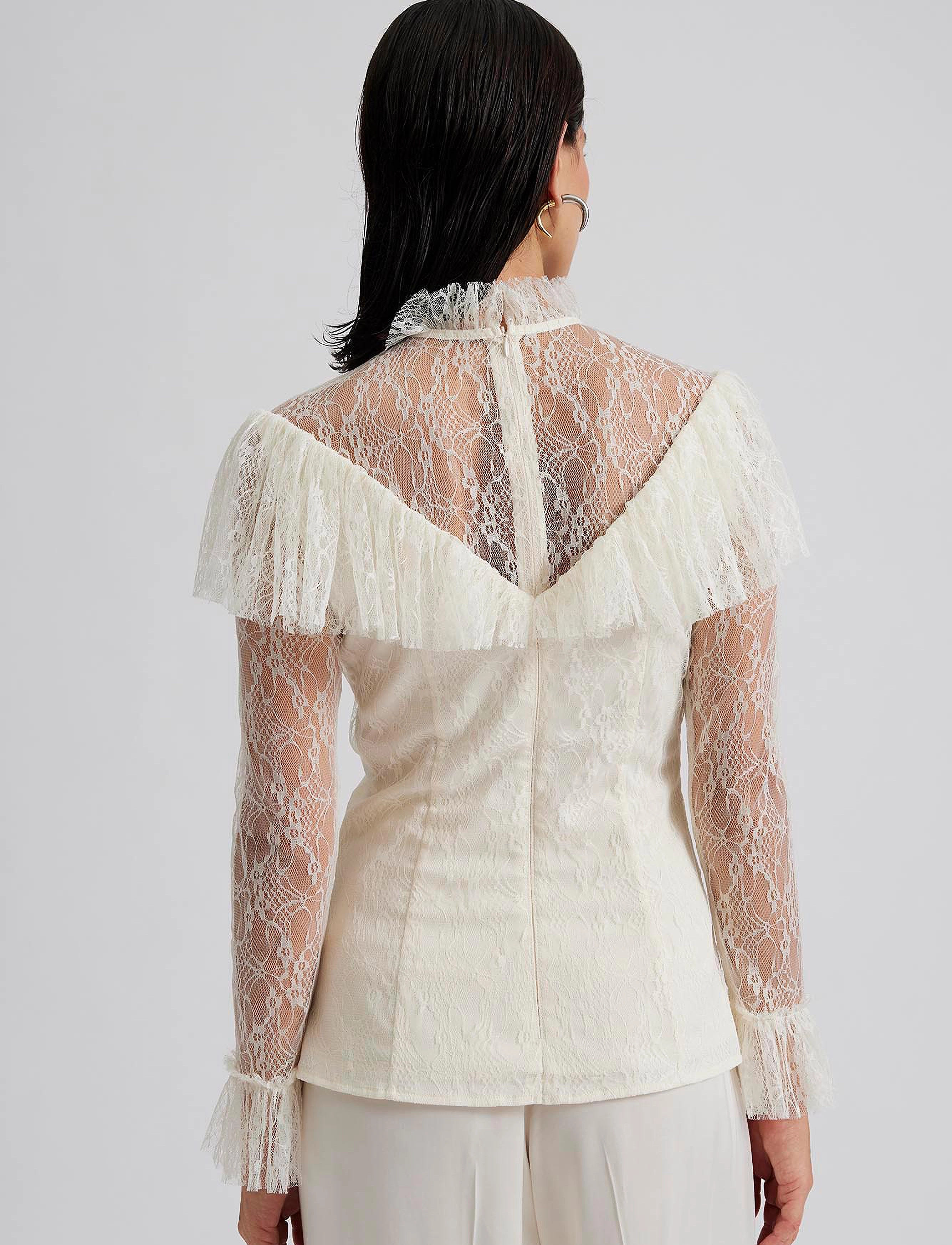 Malina - Joelle polo neck lace top - vanilla - 3