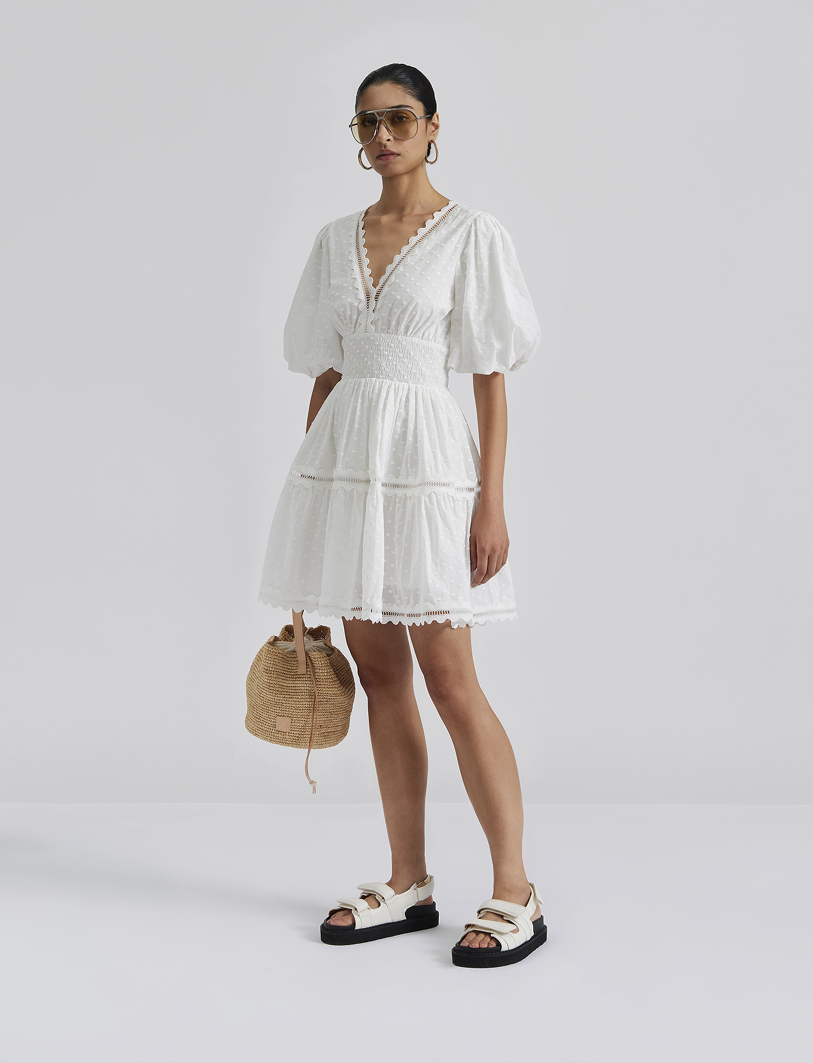Malina Elvira V-Neck Mini Dress, M, Designer, Weiß - Short Frauen