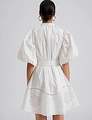 Malina - Allie pouf sleeve embroidered mini dress - sommerkjoler - white - 3
