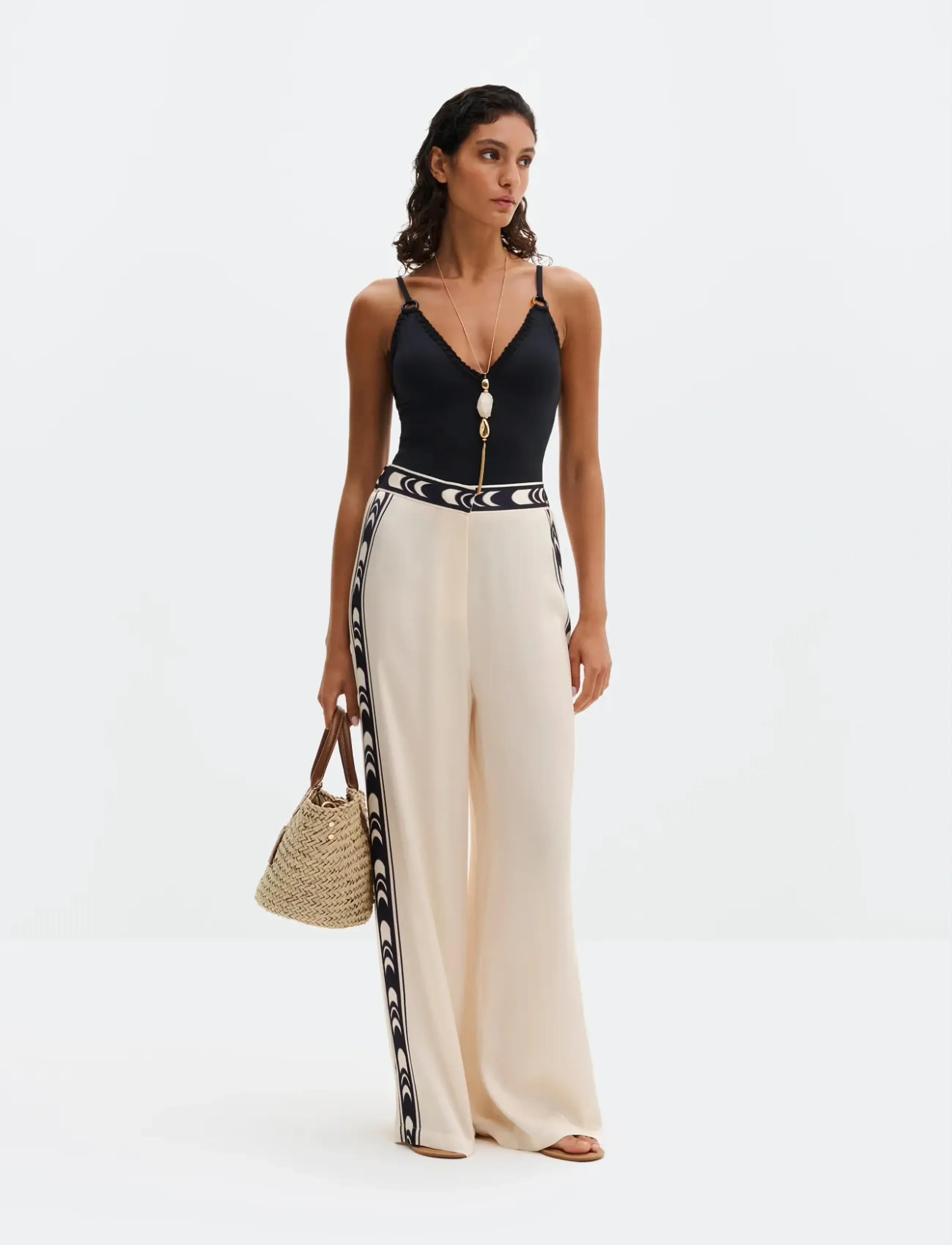 Malina - Bella Satin Look Palazzo Pants - bukser med brede ben - arch - 4