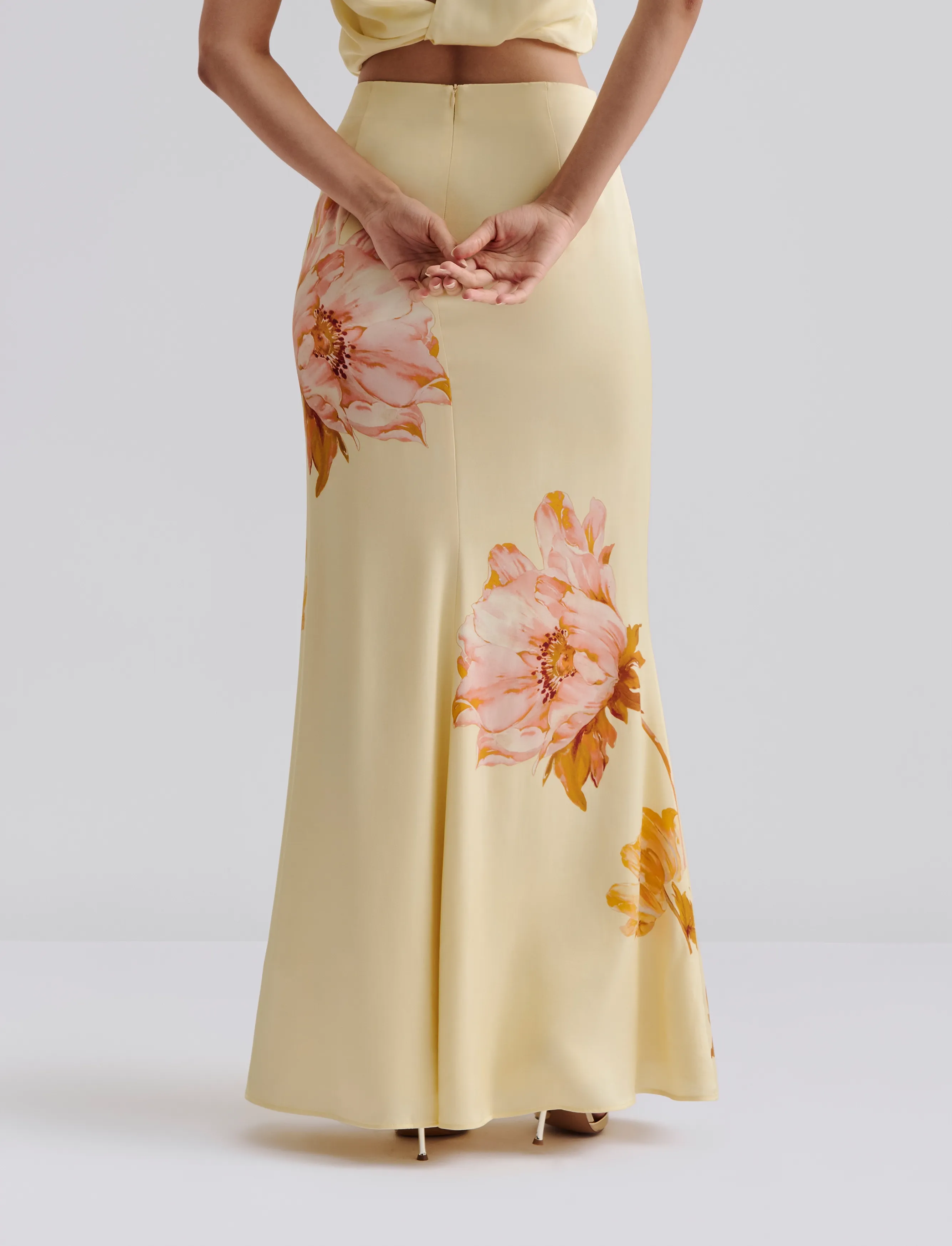 Malina - Tessa satin slip maxi skirt - satengskjørt - lemon peony - 3