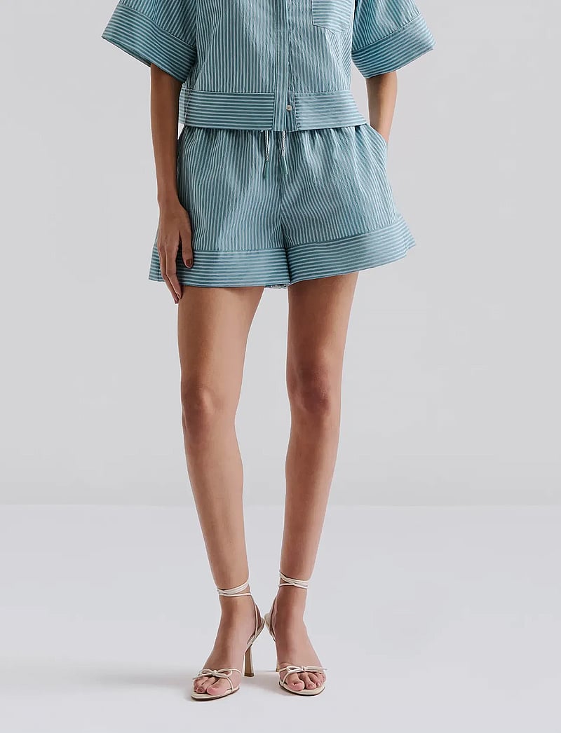 Malina - Colette High Rise Drawstring shorts - lühikesed vabaajapüksid - aqua stripe - 0