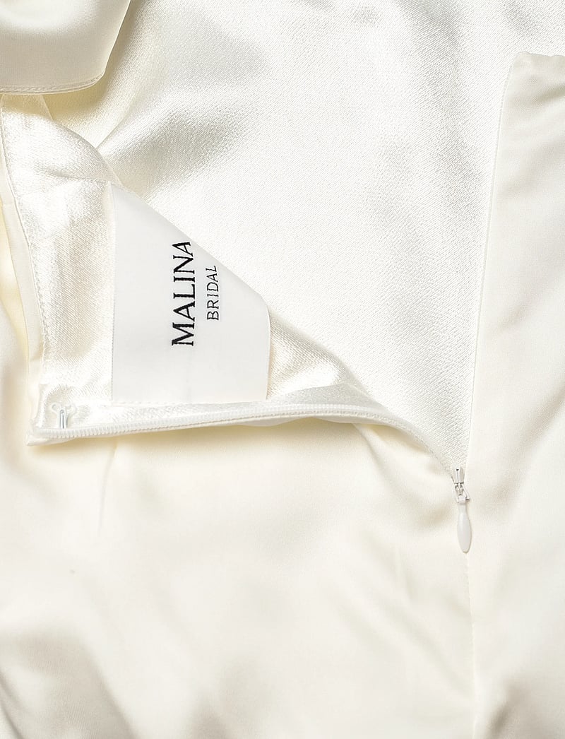 Malina - Simone tie-back satin gown - brudekjoler - cream - 2
