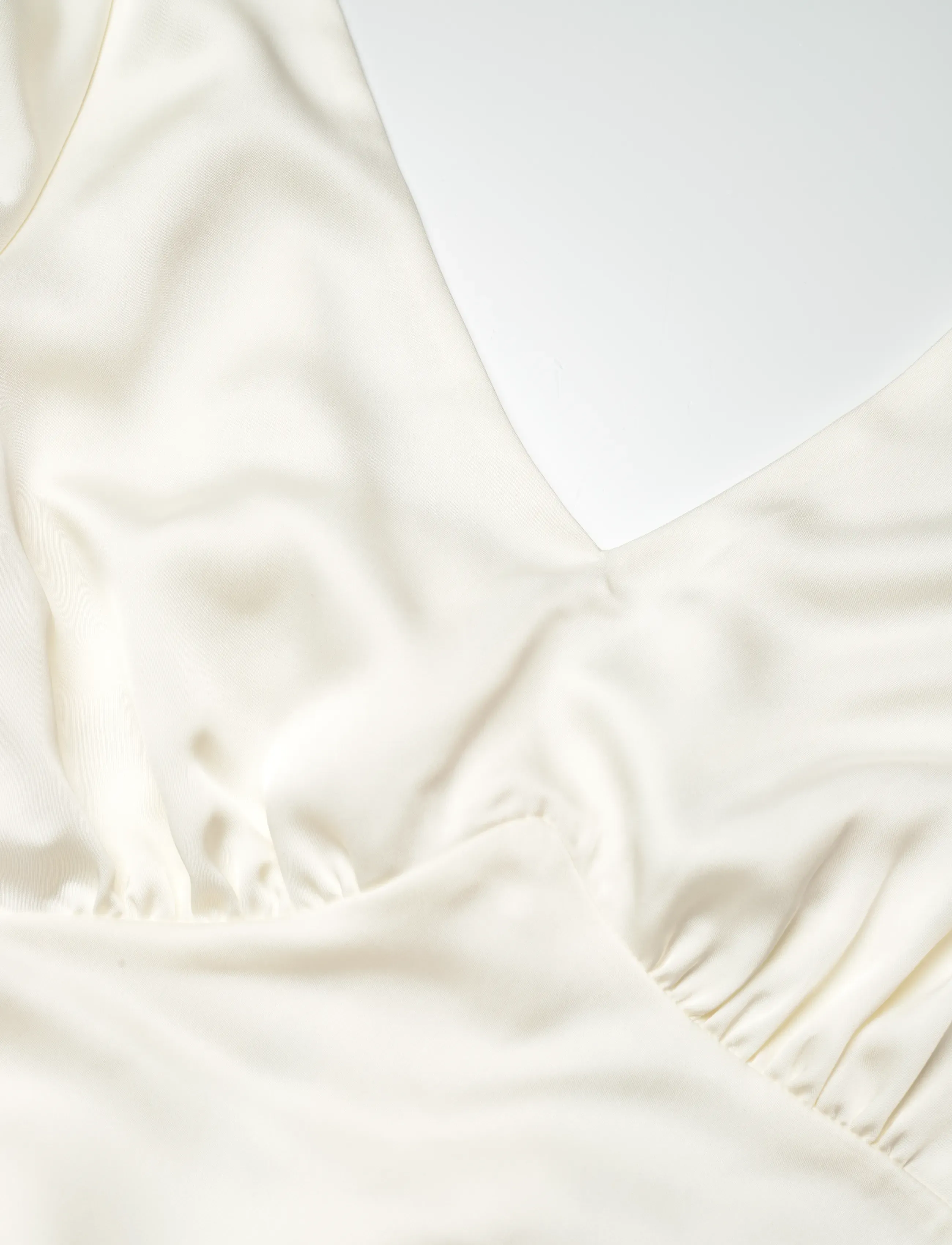 Malina - Simone tie-back satin gown - vestuvinės suknelės - cream - 4