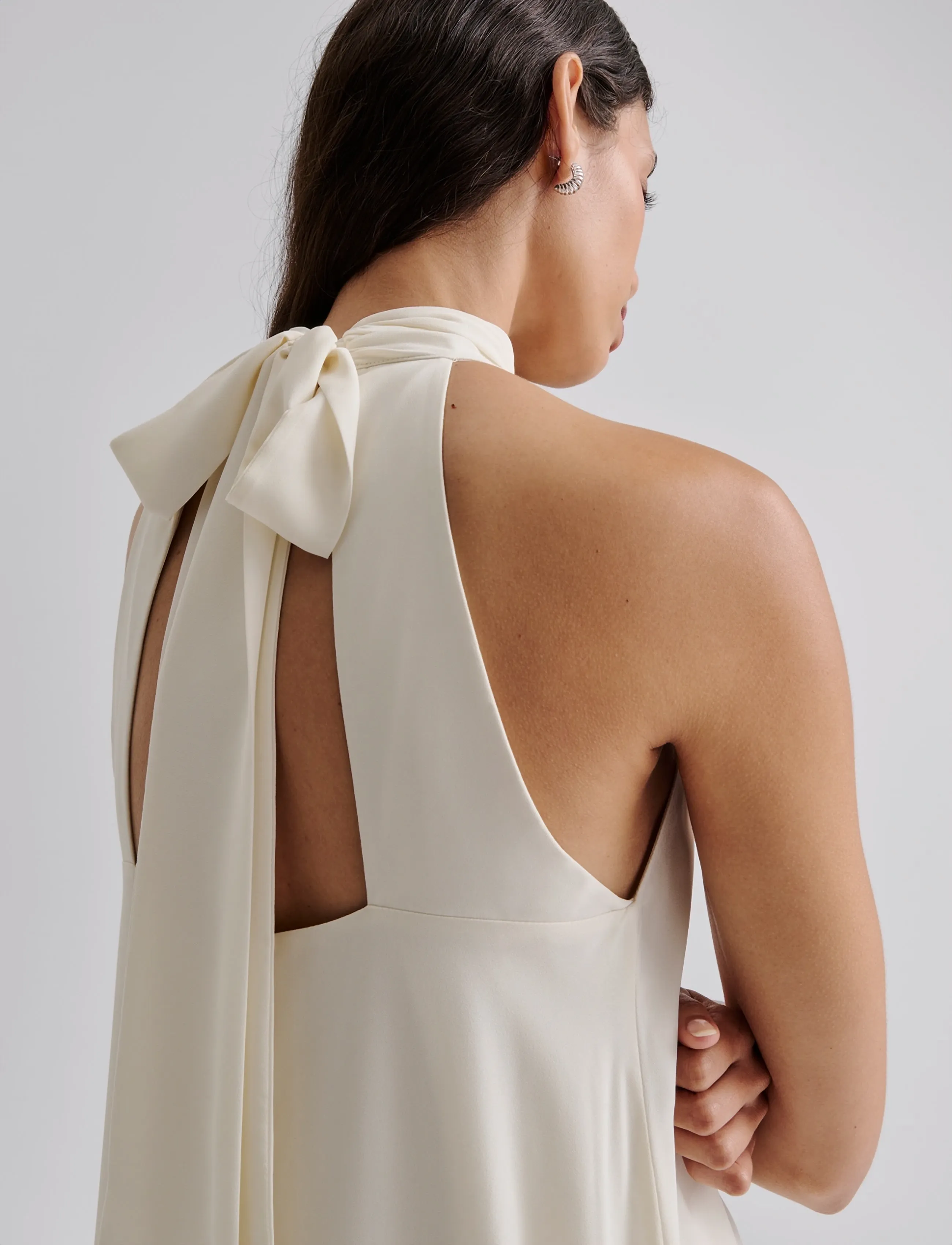 Malina - Sabrina Halterneck Ruffled Midi Dress - abendkleider - white - 4