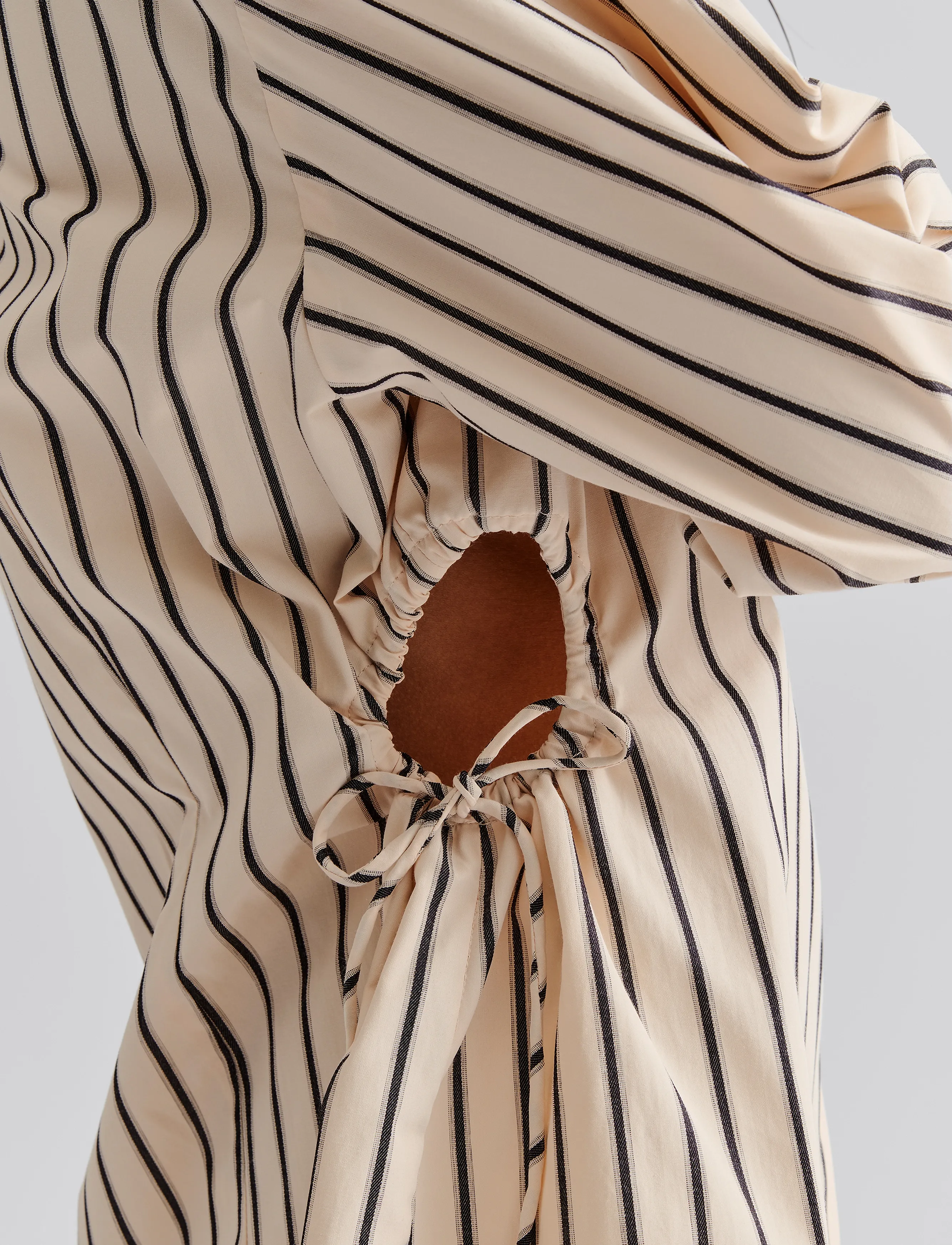 MALINA Eline Cut Out Shirt skjortor dam – bild 5