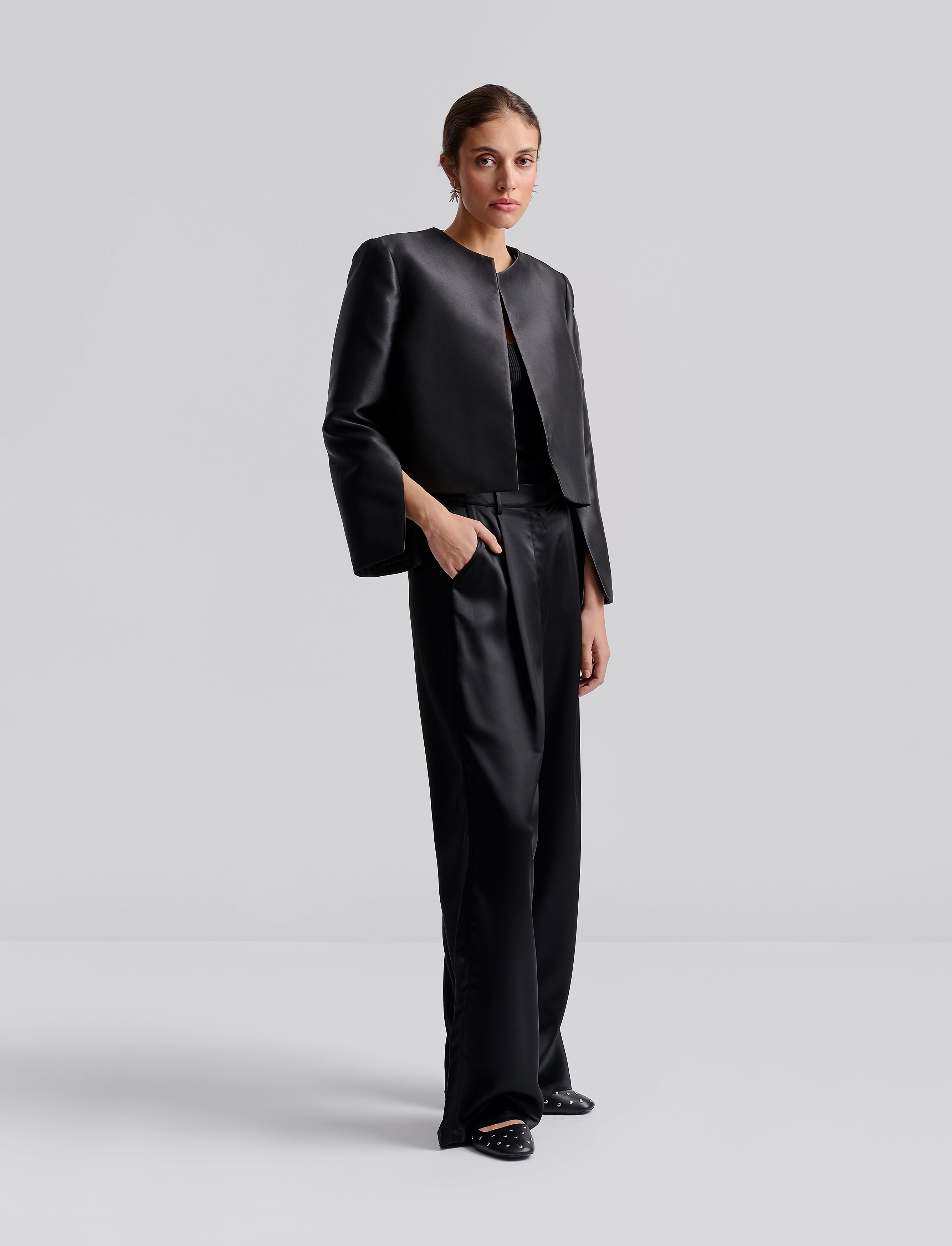 Malina - Ruthie Cropped Long Sleeve Blouse - langærmede bluser - black - 0