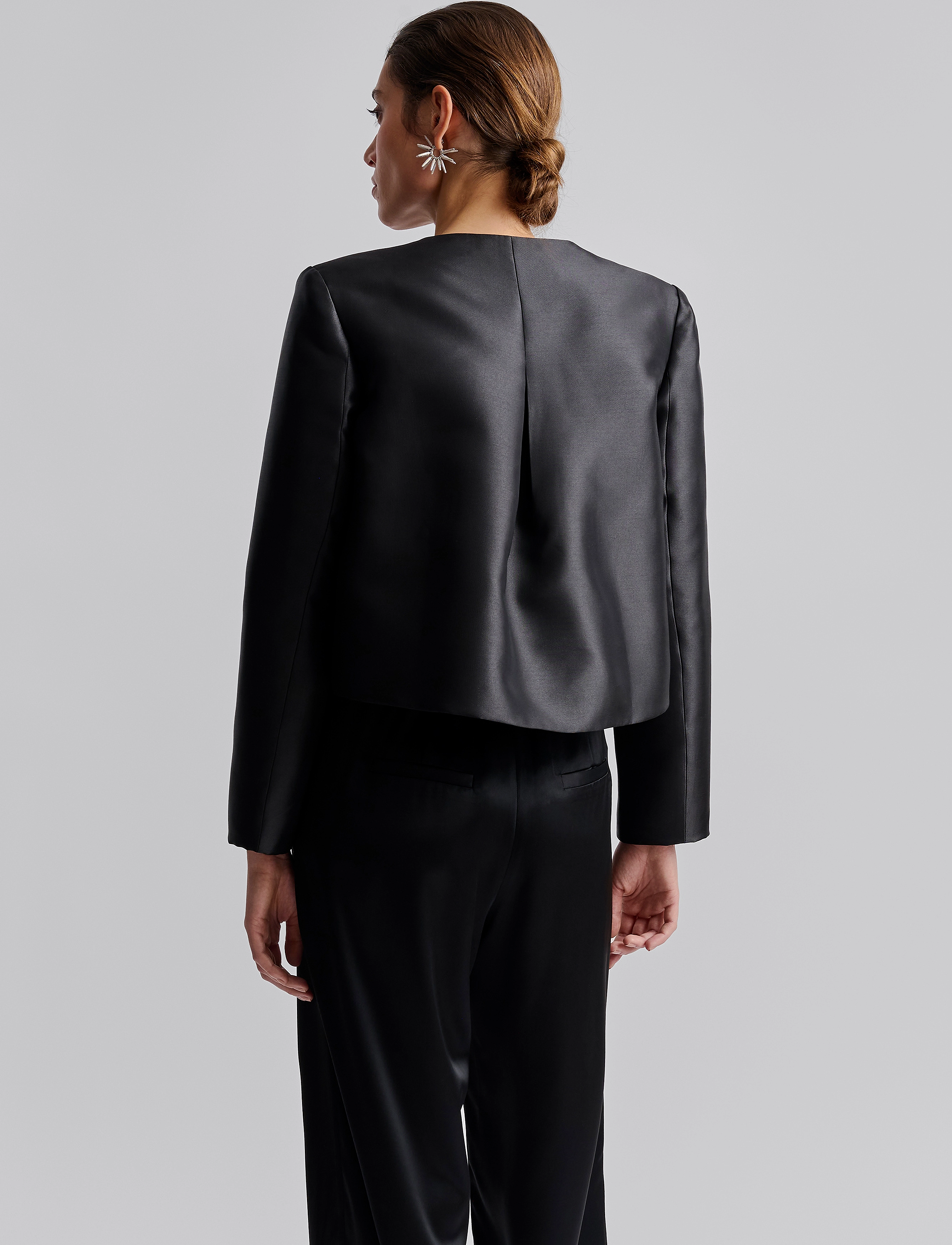 Malina - Ruthie Cropped Long Sleeve Blouse - langærmede bluser - black - 3