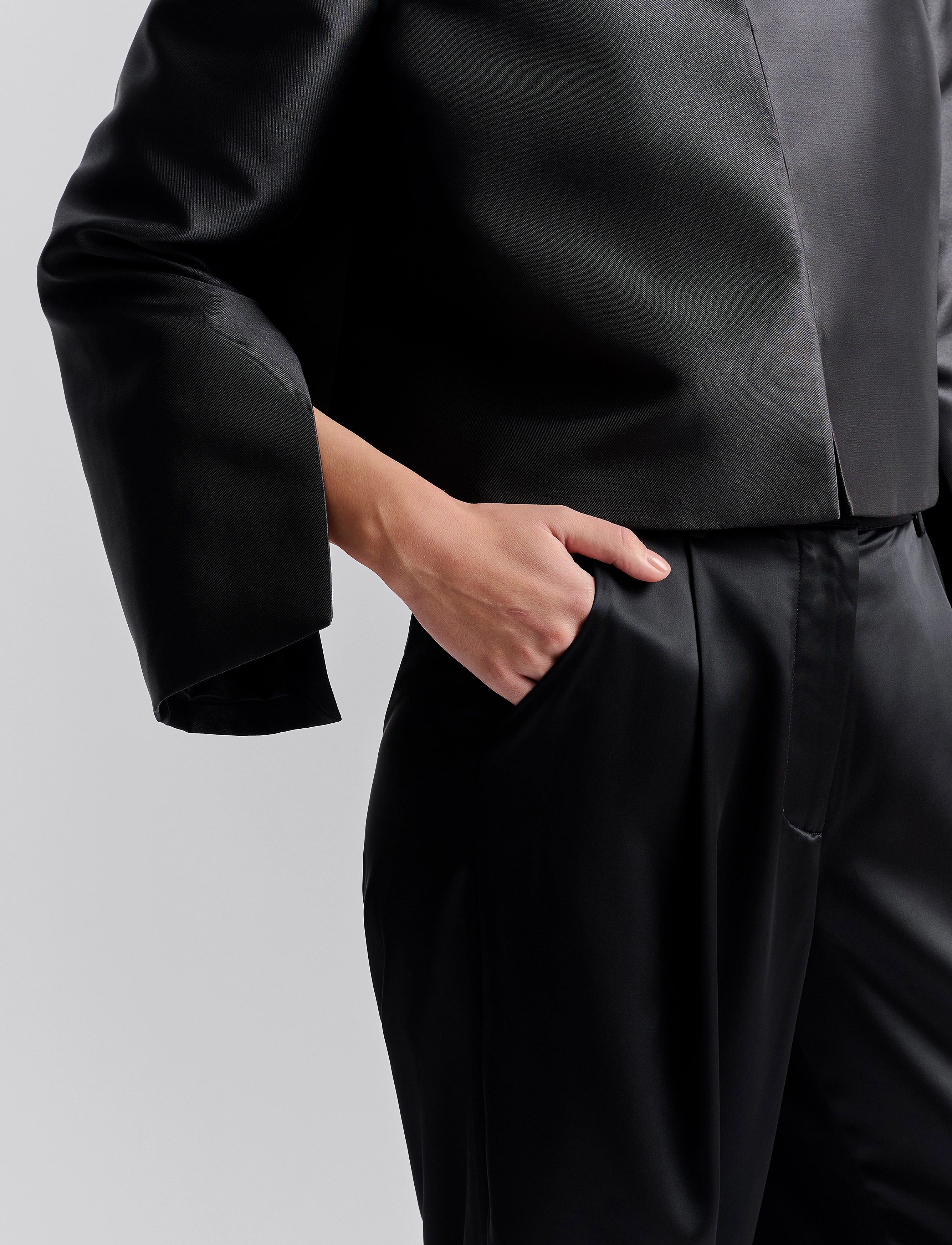 Malina - Ruthie Cropped Long Sleeve Blouse - langærmede bluser - black - 5