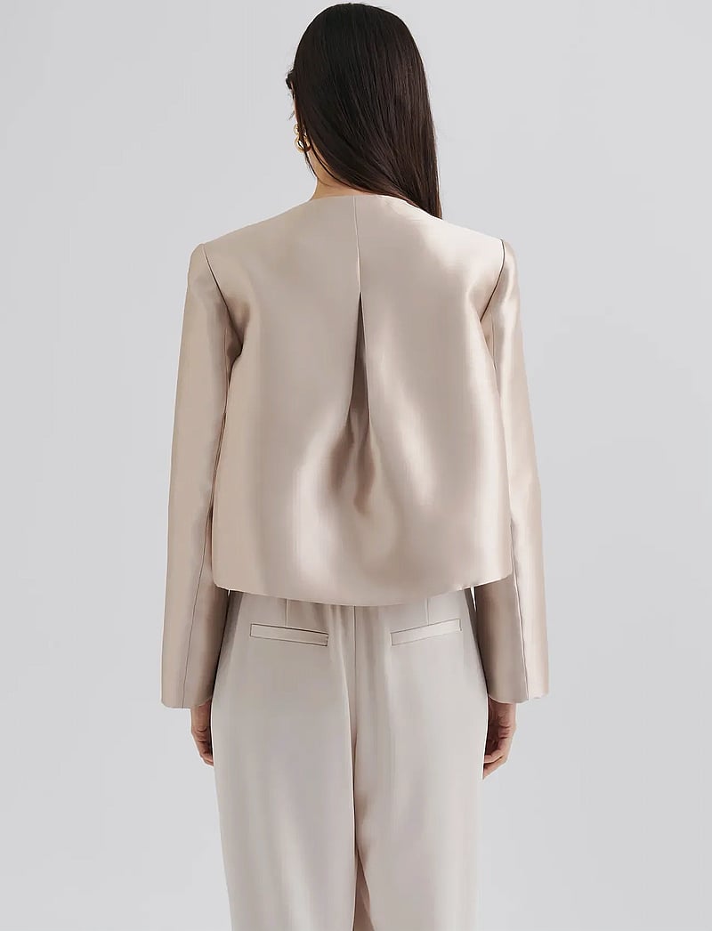 Malina - Ruthie Cropped Long Sleeve Blouse - blouses à manches longues - soft beige - 3