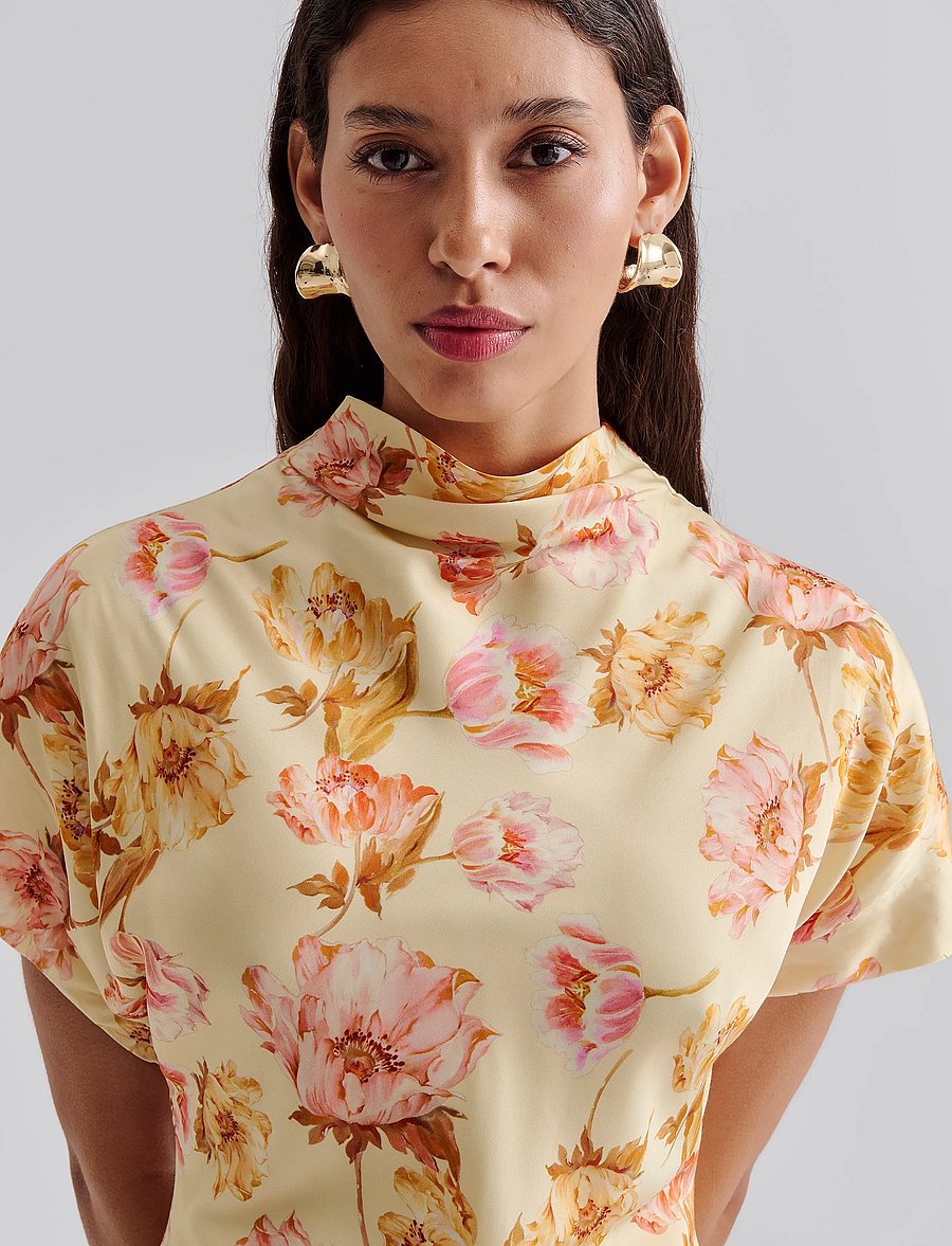 Malina - Alivia Short Sleeve satin midi dress - cocktailkleider - lemon peony - 4