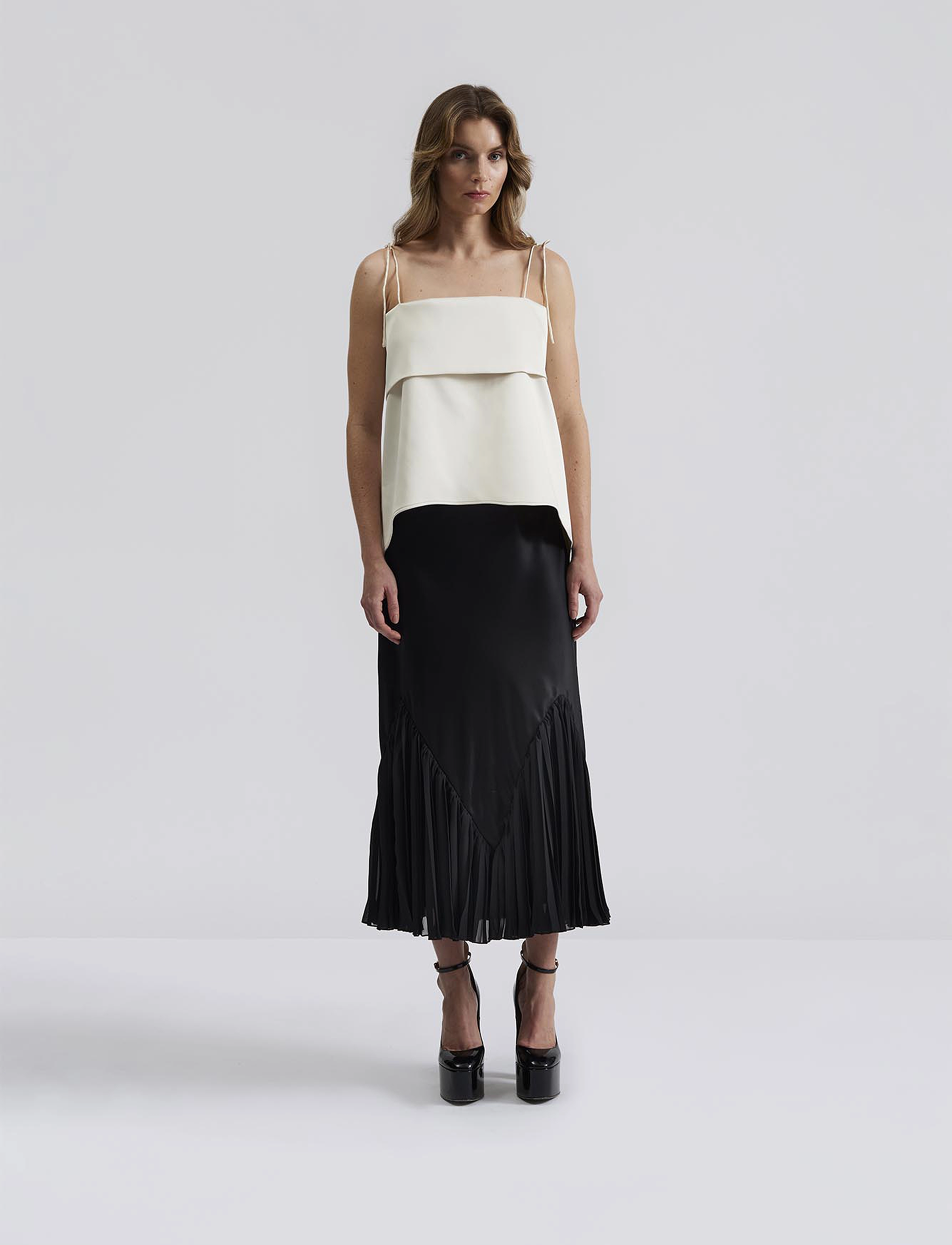 Malina Penelope frill detailed midi skirt - Röcke - BLACK / black