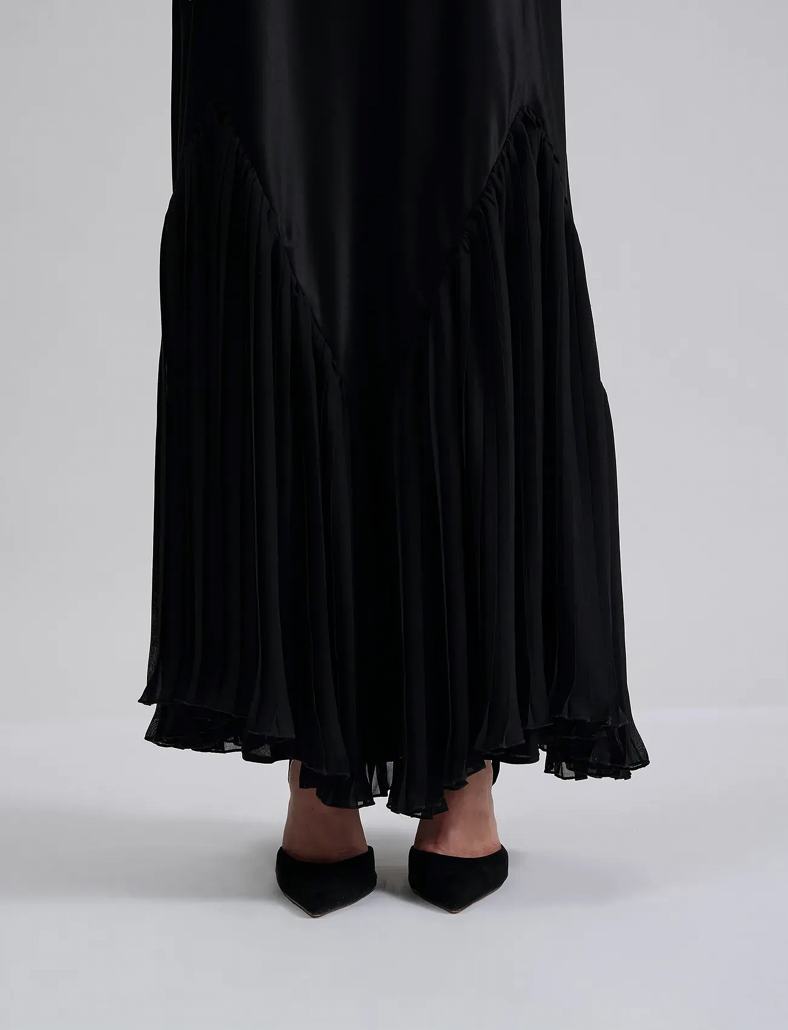 MALINA Poppy Pleat Detailed Slip Maxi Dress maxiklänningar dam – bild 5