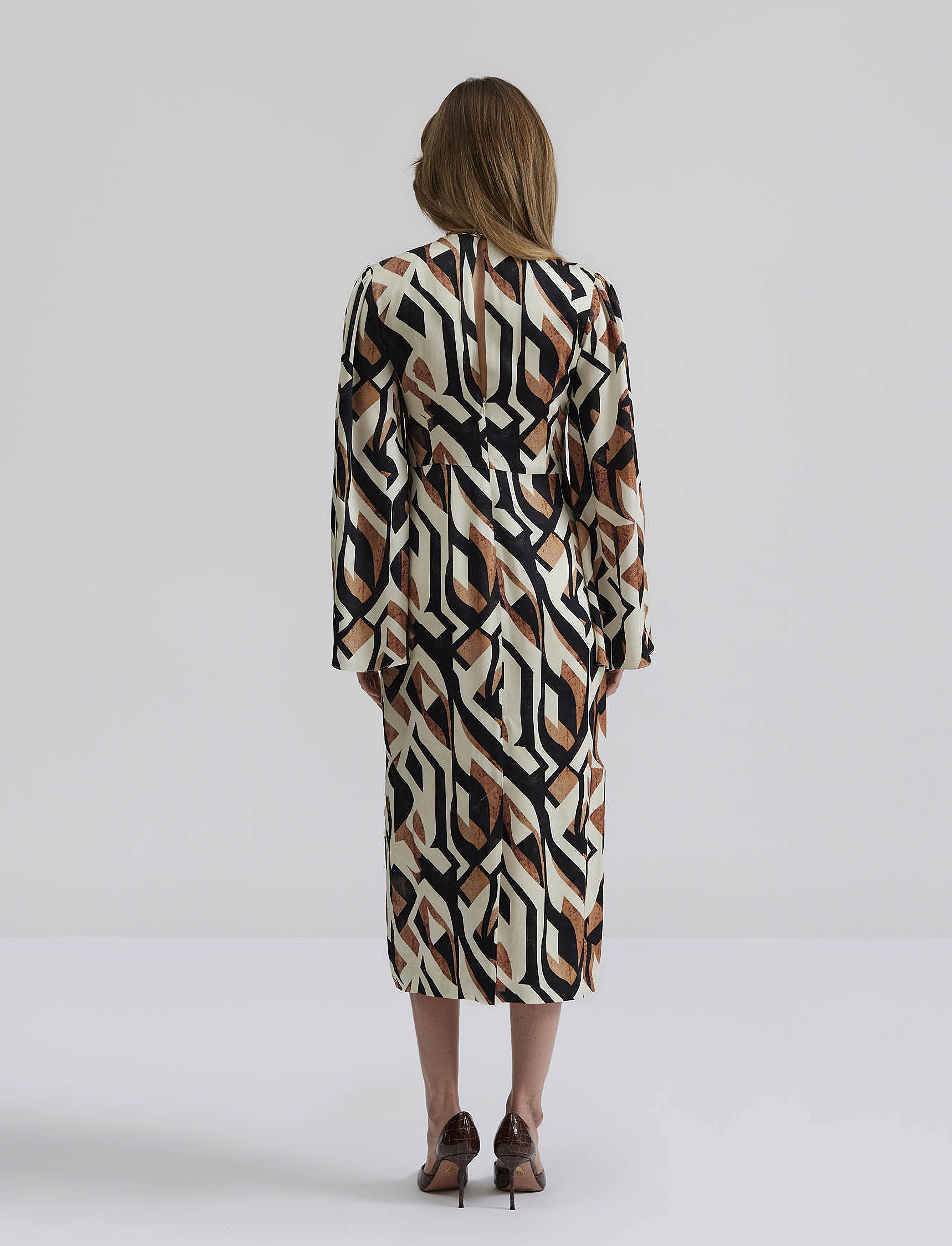 Malina - Lindsey long sleeved satin midi dress - midi-kleider - multi coloured - 3