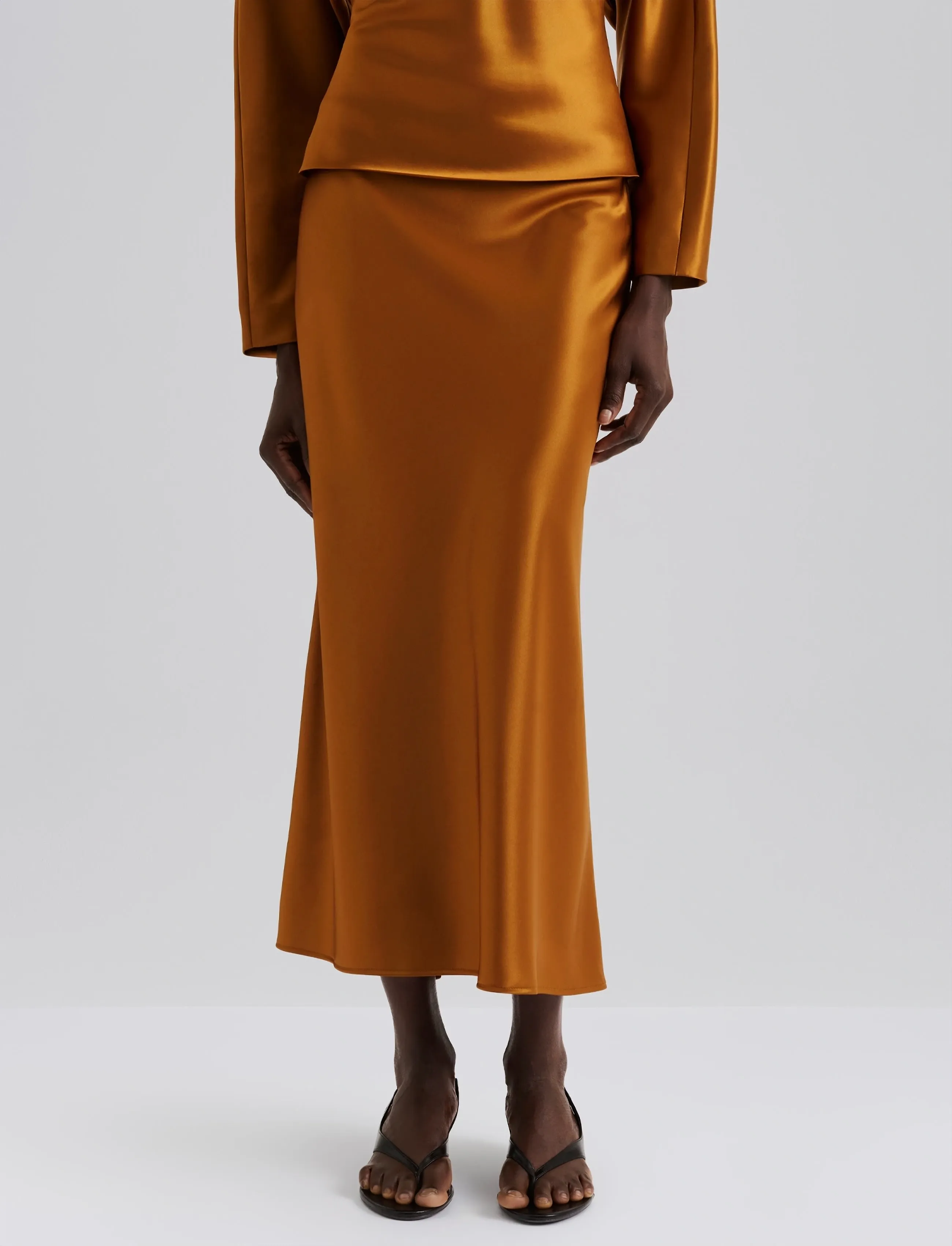 Malina Aubree Satin Midi Skirt - Röcke - AMBER / brown