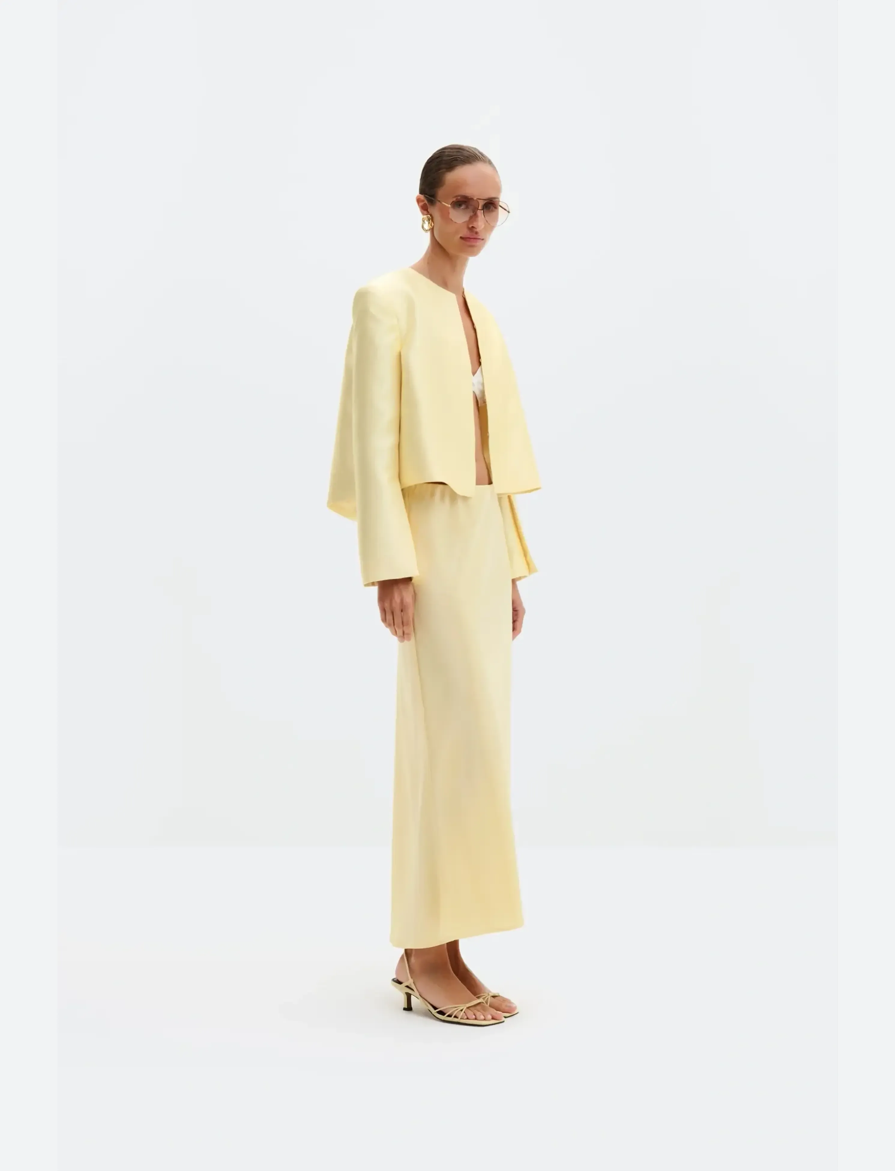 Malina - Aubree Satin Midi Skirt - satinnederdele - light lemon - 4