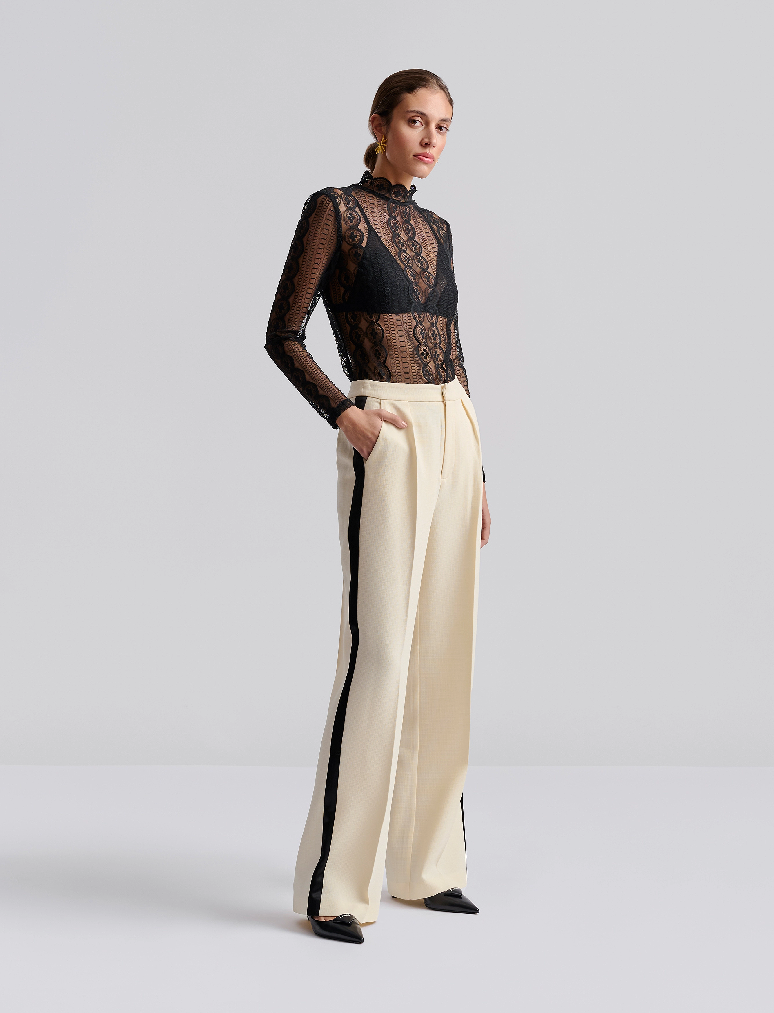 Malina Fei Lace Top, L, Black, Bluser > Langærmede, Dame