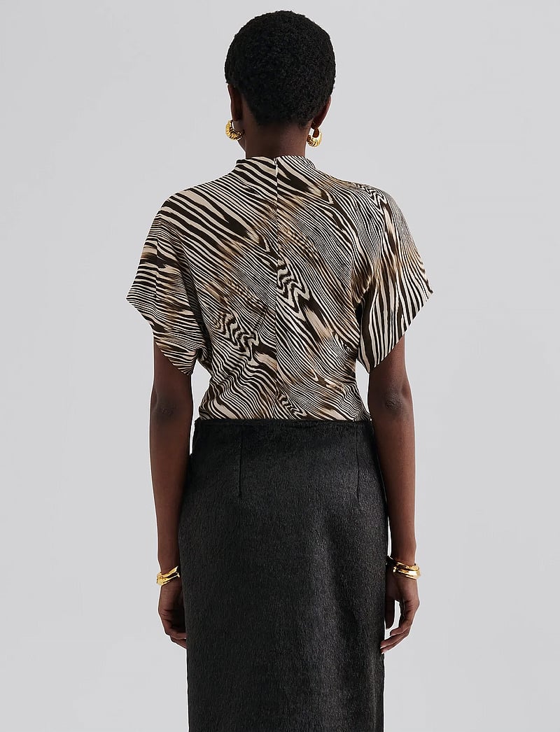 Malina - Otilia draped half polo top - kurzämlige blusen - moire - 3