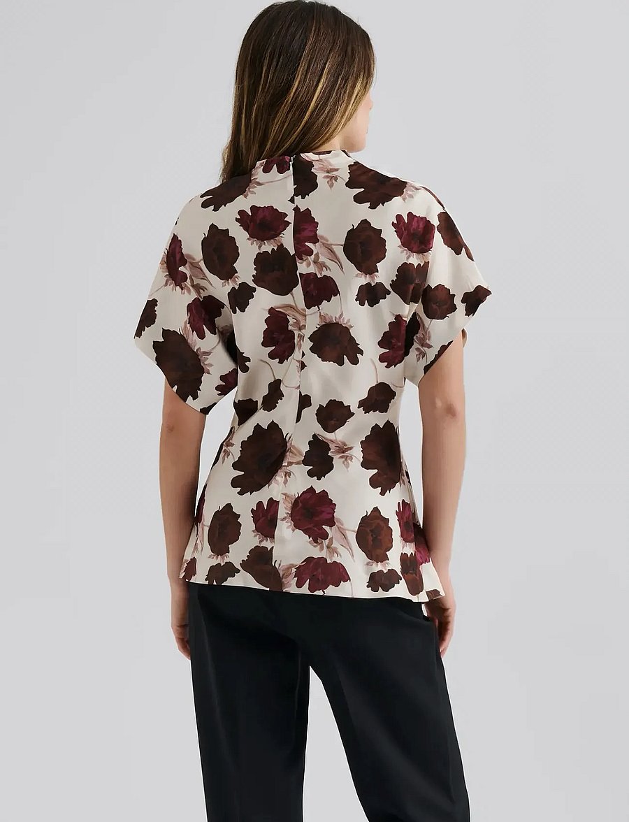 Malina - Otilia Draped Half Polo Top - kurzärmelige blusen - wine peony - 2