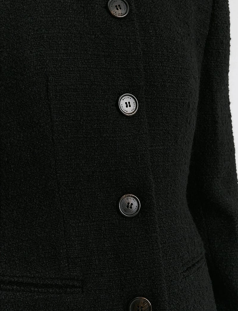 Malina - Carol fitted round neck blazer - enkeltradede blazere - black - 3