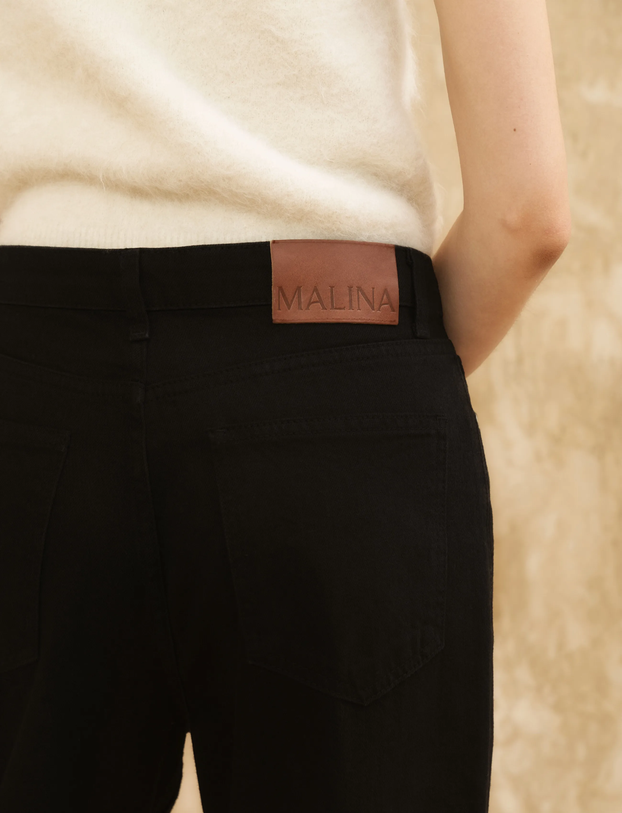 Malina - Low rise soft jeans - raka jeans - black - 4