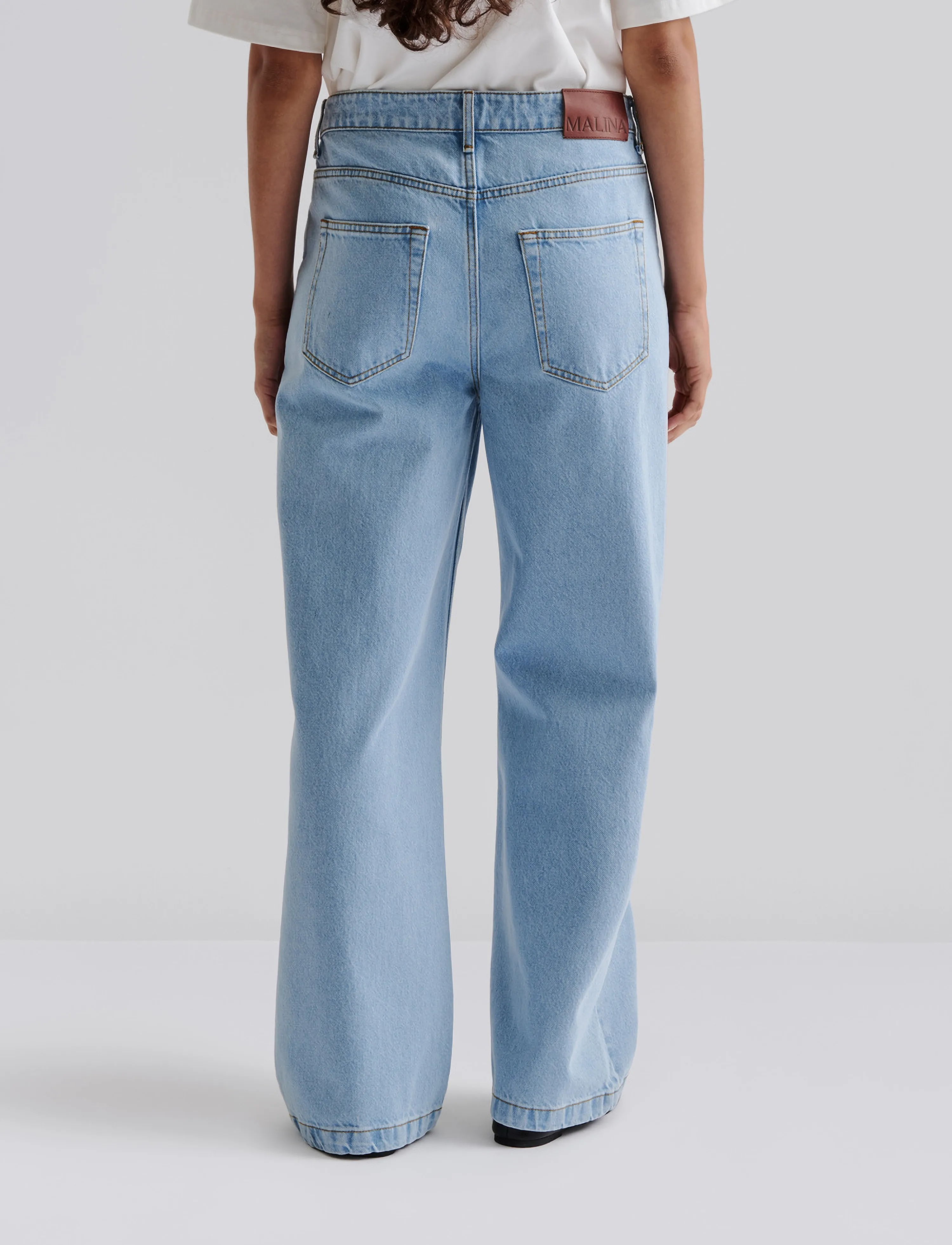 Malina - Matilda slouchy mid rise wide jeans - brede jeans - light blue wash - 3