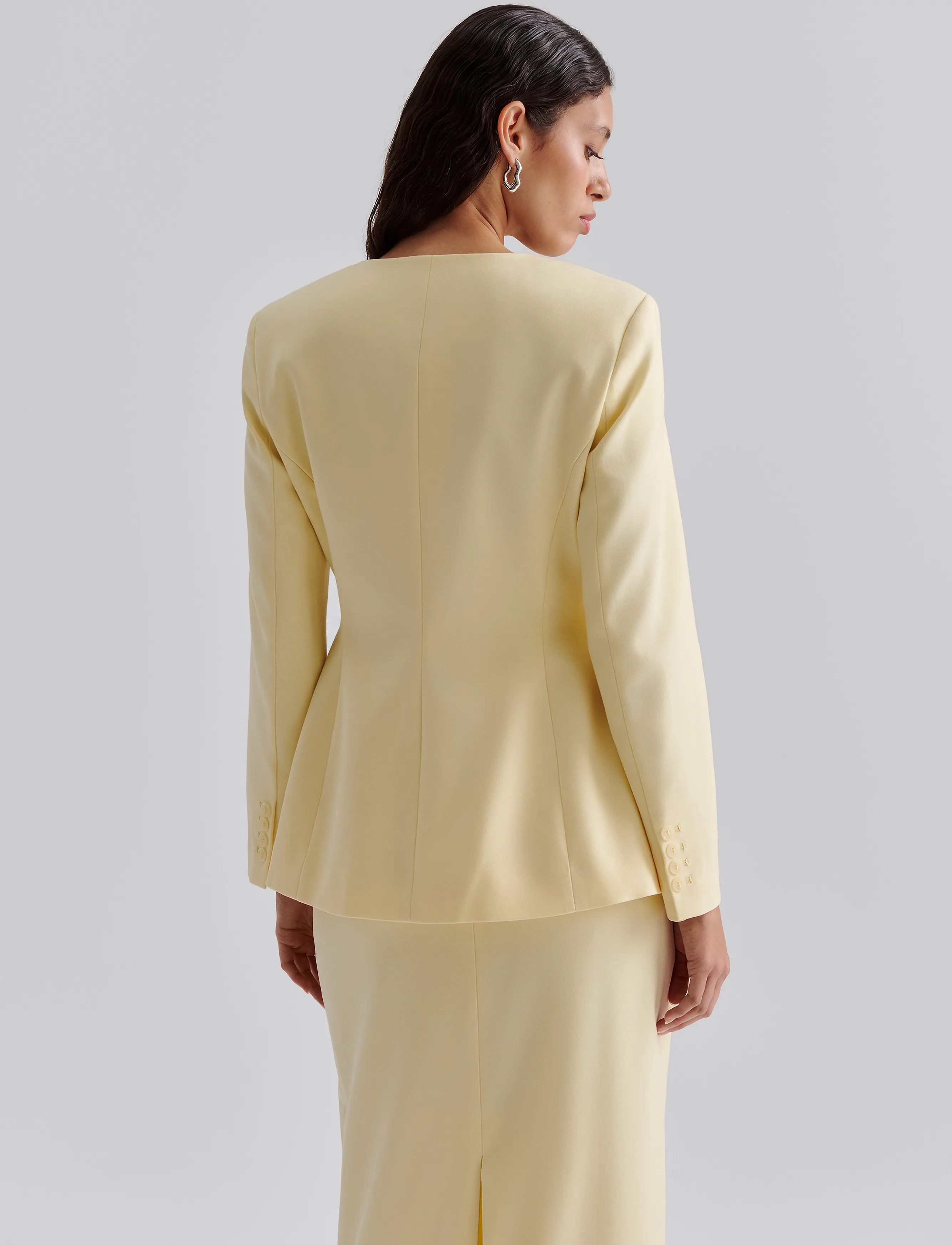 Malina - Nilla round neck fitted blazer - lemon - 3