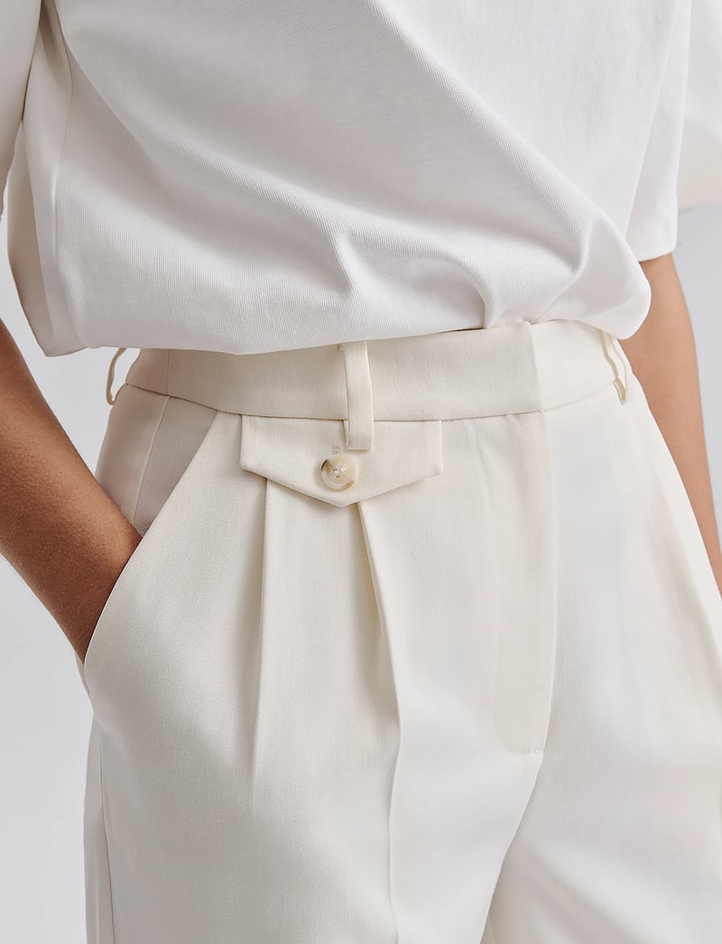 Malina - Yana Tailored Wide Pants - kostymbyxor - white - 5