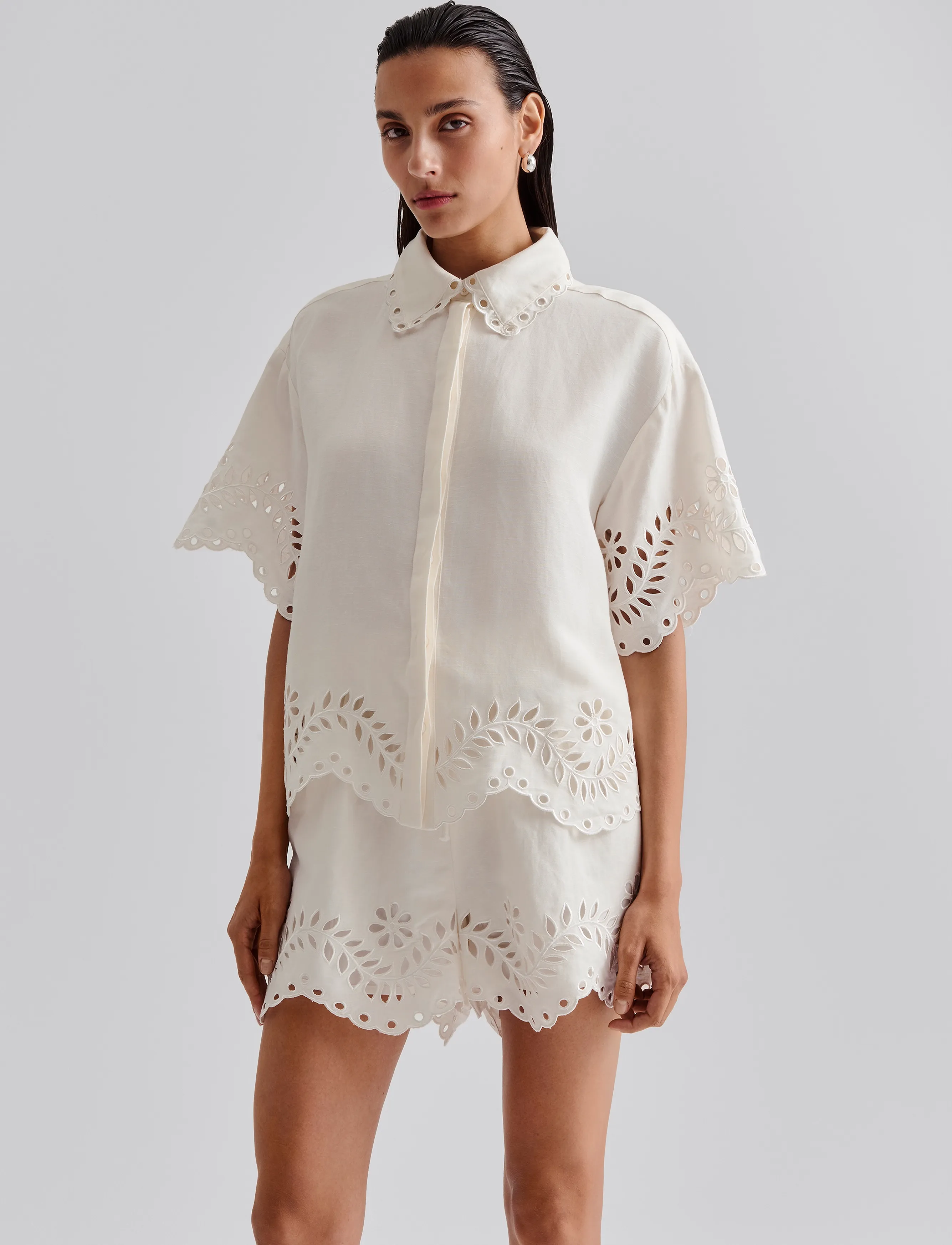 Malina - Cressida short sleeve embroidered shirt - white - 4