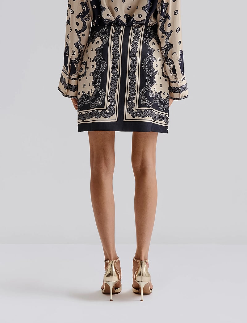 Malina - Tayla a-line mini skirt - kurze röcke - bandana - 3