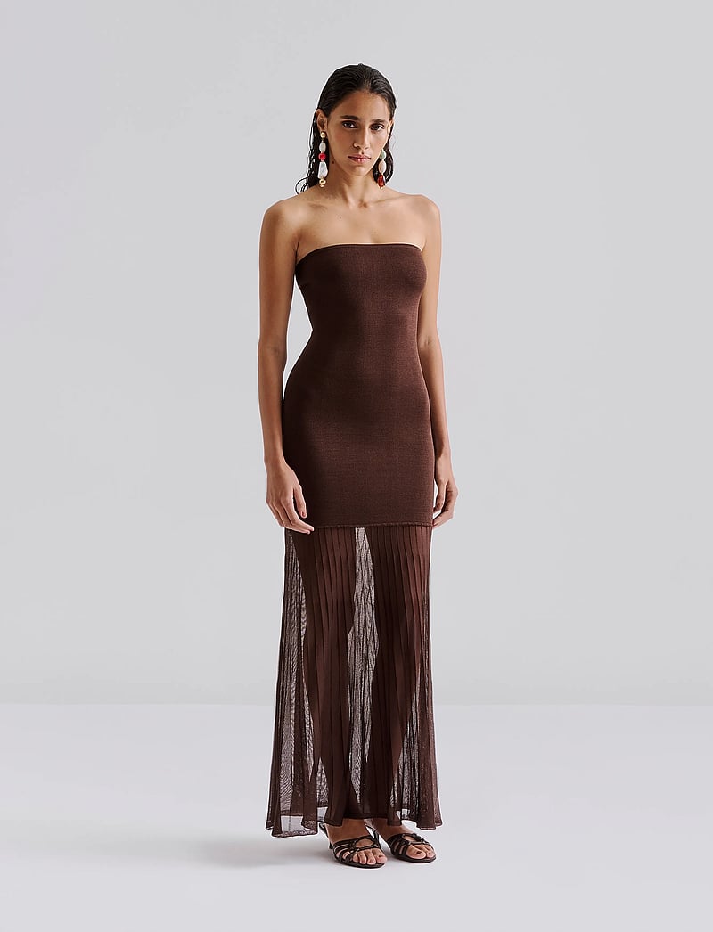 Malina Isola Drop Waist Sheer Knitted Dress (BMA12248389) - Maxi dresses - Boozt.com Malina Isola Drop Waist Sheer Knitted Dress (BMA12248389) - Maxi dresses - Boozt.com