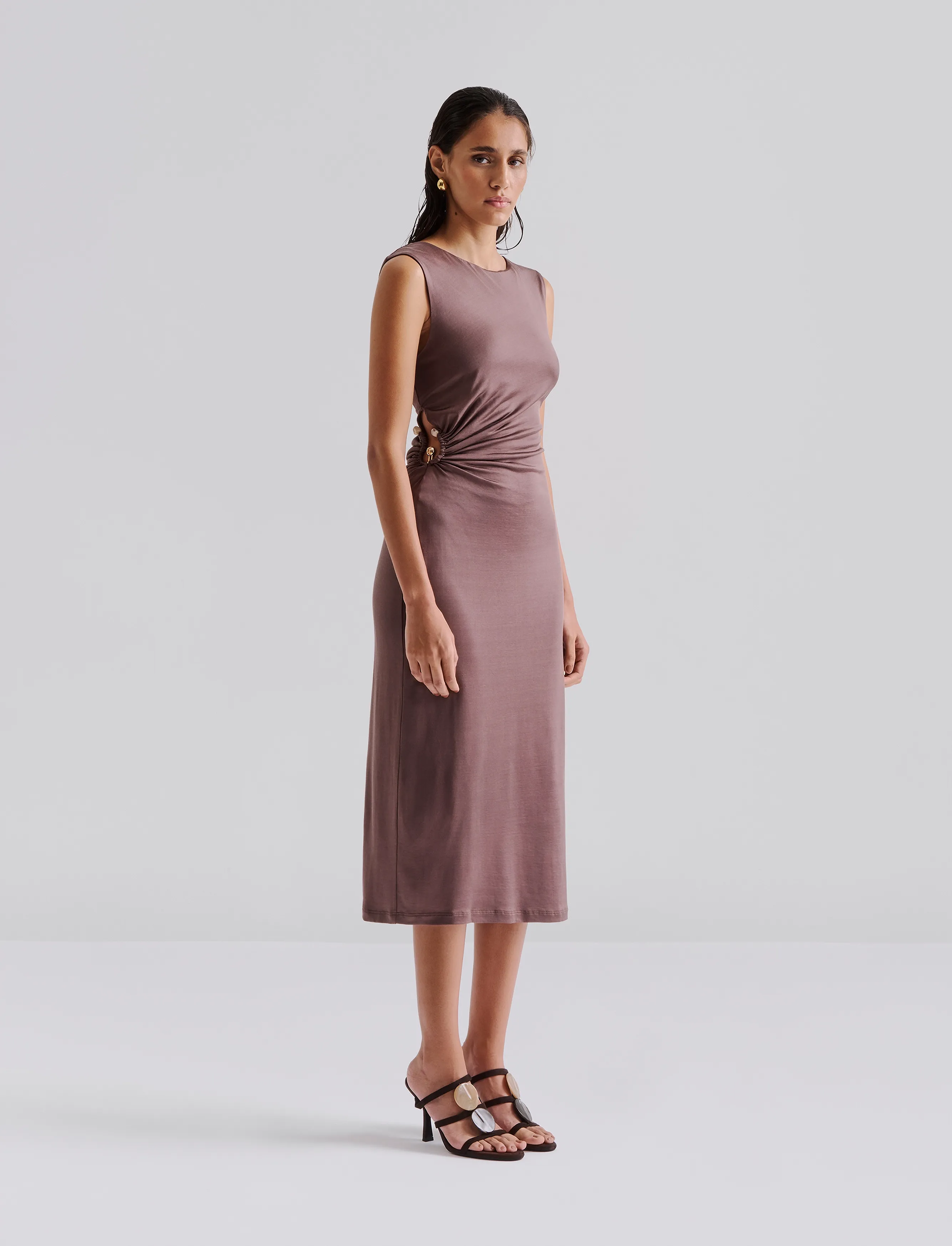 Malina Marquis Ruched Cut Out Jersey Midi Dress, XS, Brown, Designere > Knælange Og Midi, Dame