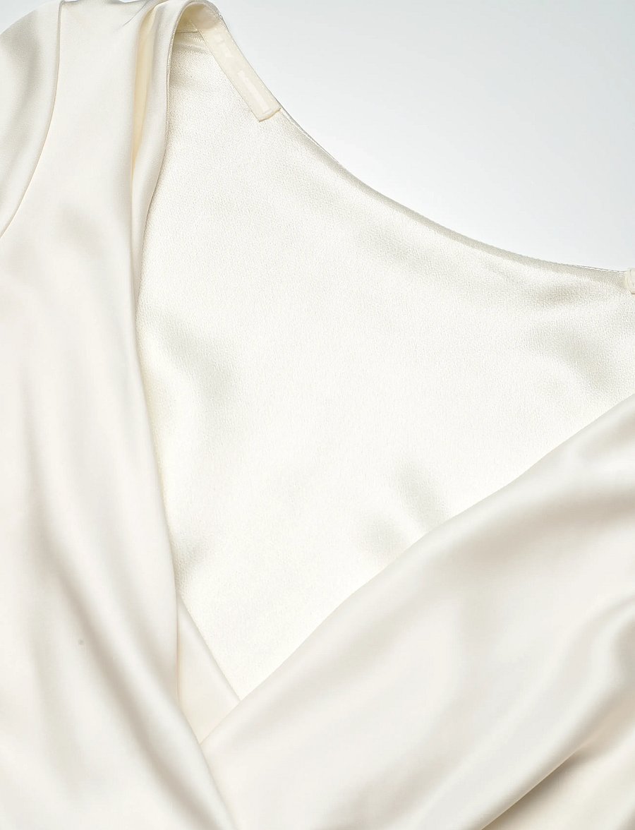 Malina - Hermine Long Sleeved Cowl Back Bridal Gown - trouwjurken - cream - 5