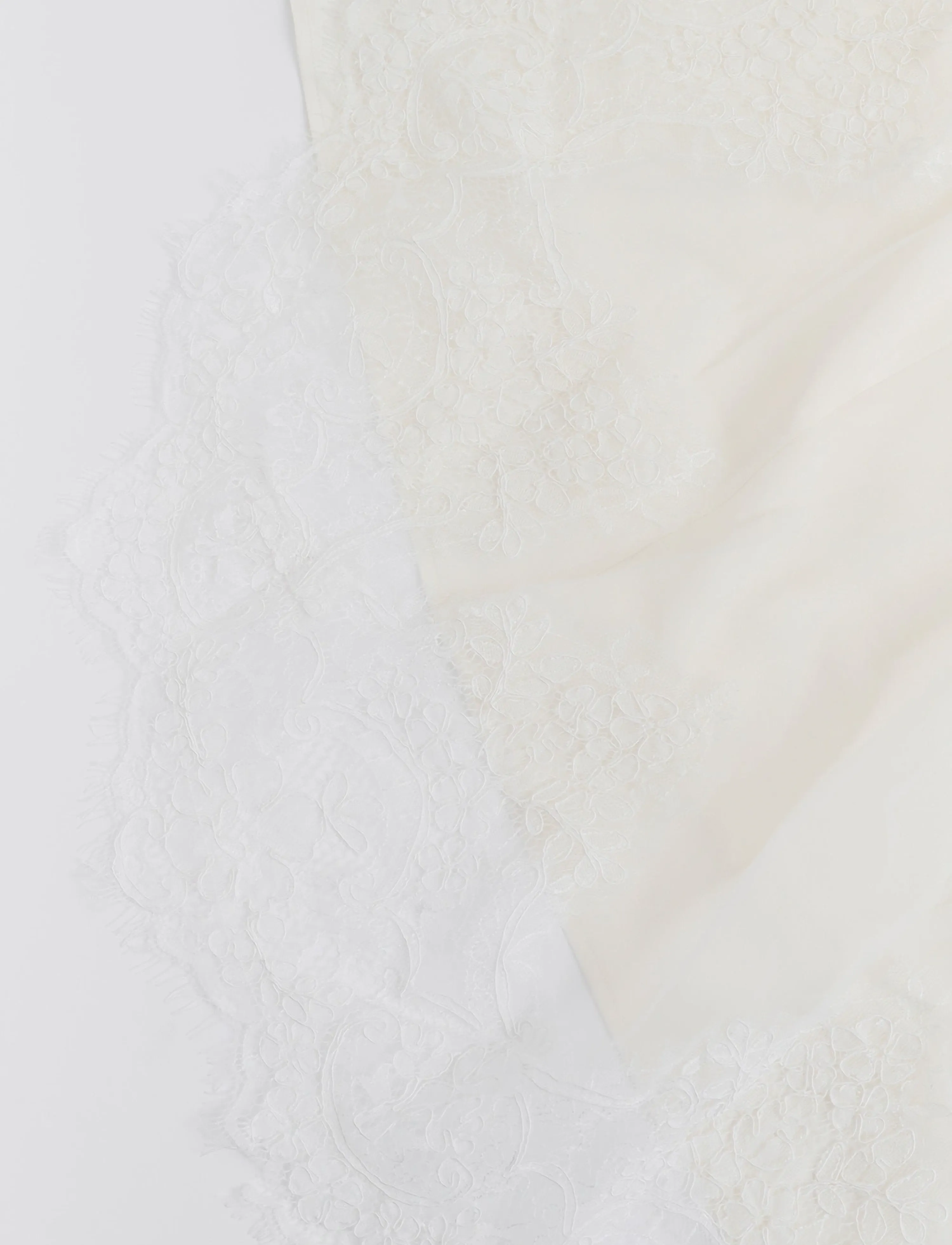 Malina - Lace trimmed veil - ivory - 3