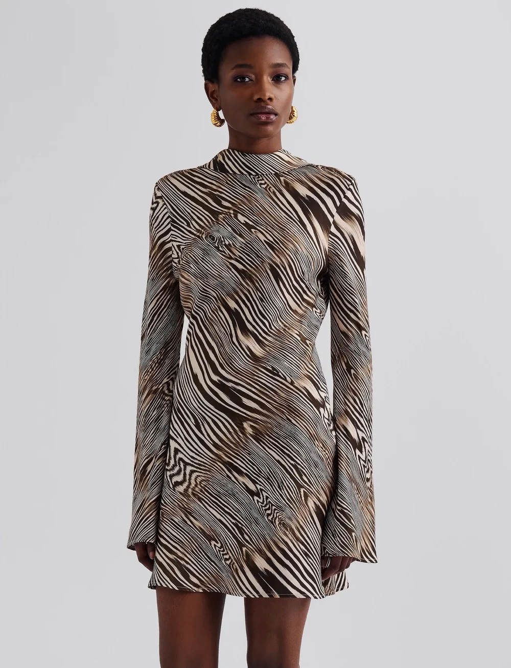 Malina - Cezanne Low Back Satin Mini dress - festklänningar - moire - 3