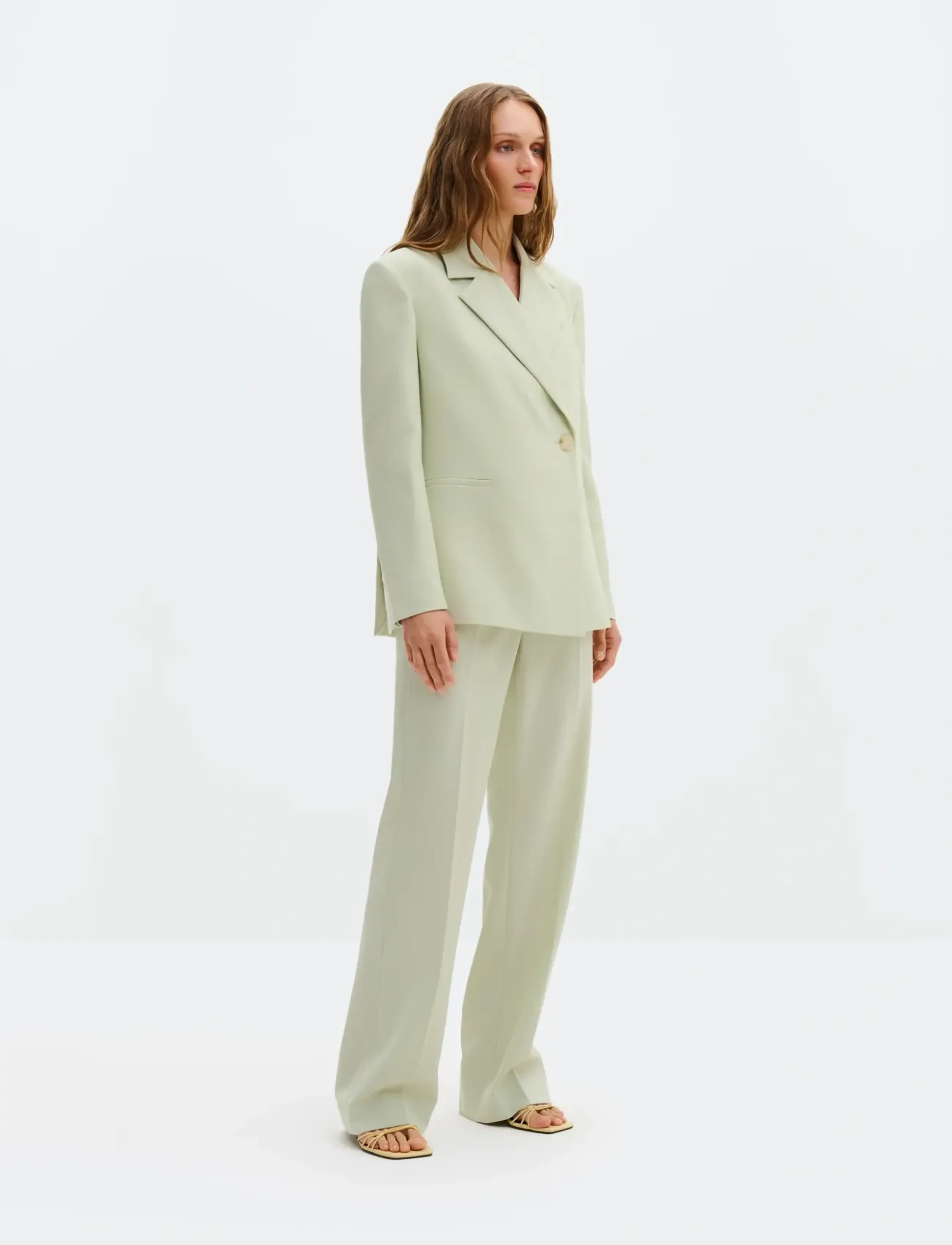 Malina - Yelena Asymmetric Blazer - marynarki z pojedynczym zapięciem - sage - 3