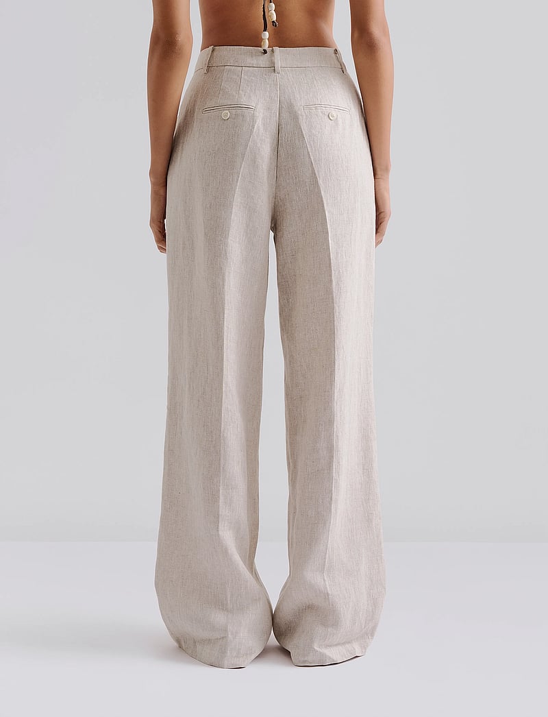 Malina - Yana Tailored Wide Linen Pants - linnebyxor - sand - 3