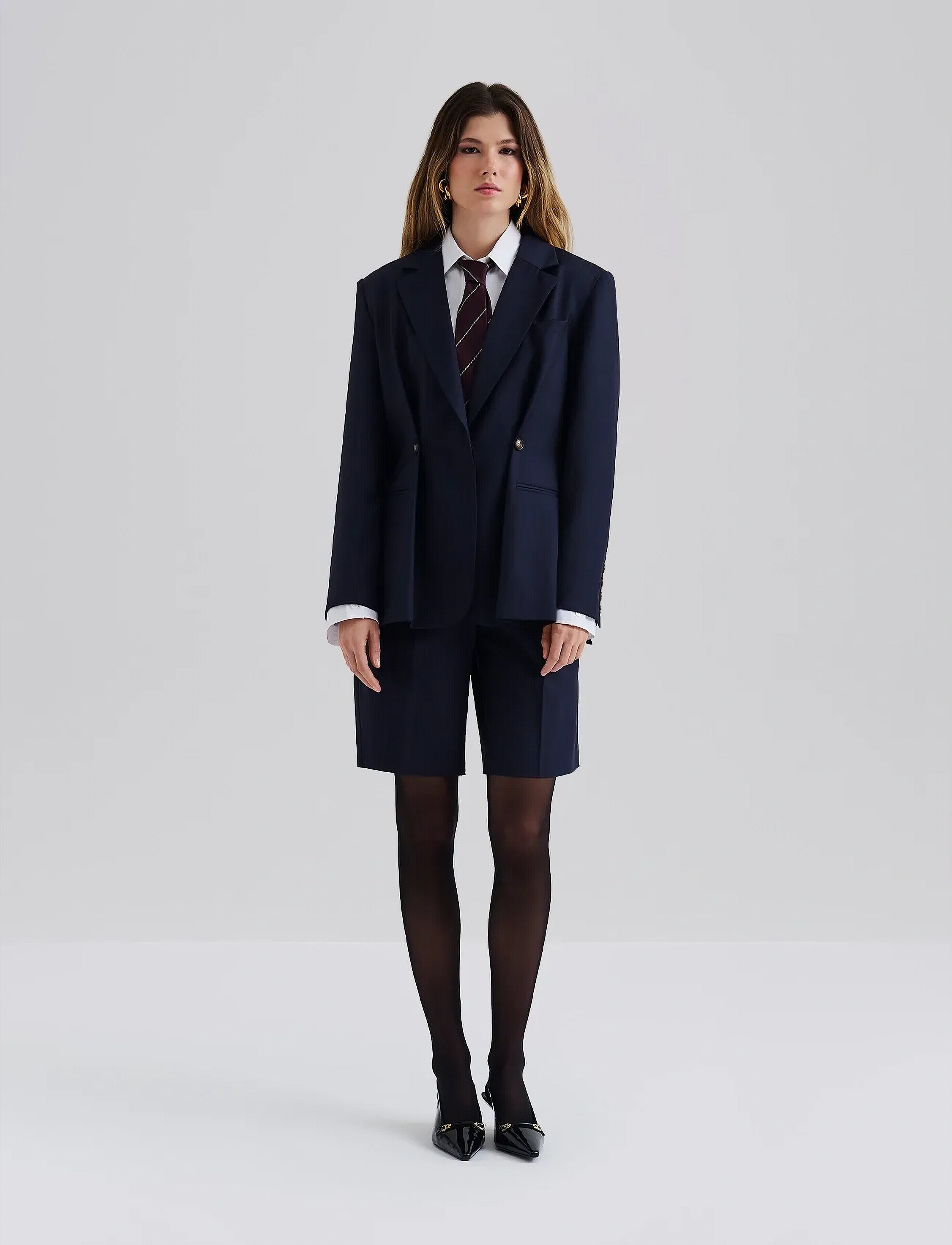 Malina - Illiana Fitted Button Detailed Wool Blend blazer - yksiriviset bleiserit - dark blue pinstripe - 5