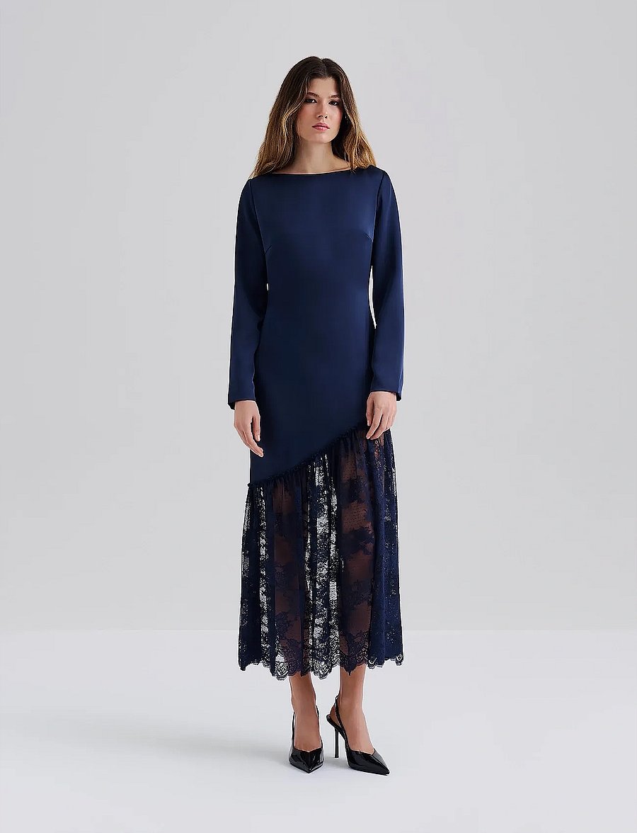 Malina - Suki Diagonal Cut Lace Midi Dress - Õhtukleidid - dark blue - 0