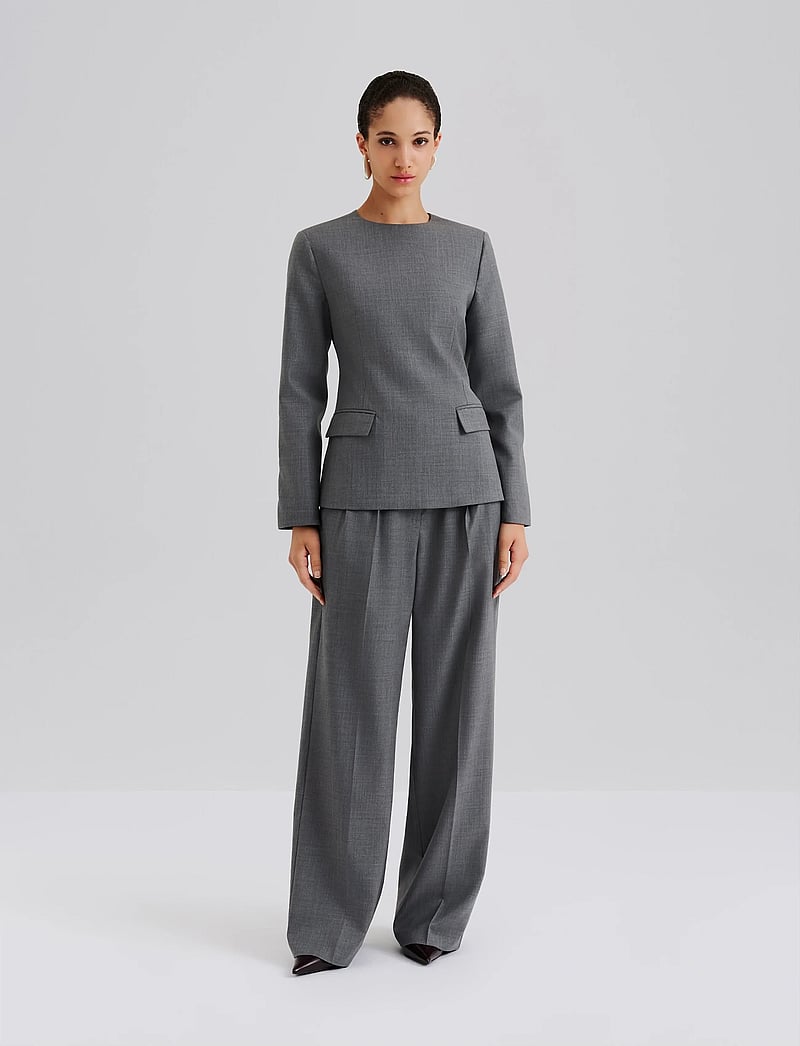 Malina - Athina Tailored Long Sleeve Blouse - langärmlige blusen - grey - 0