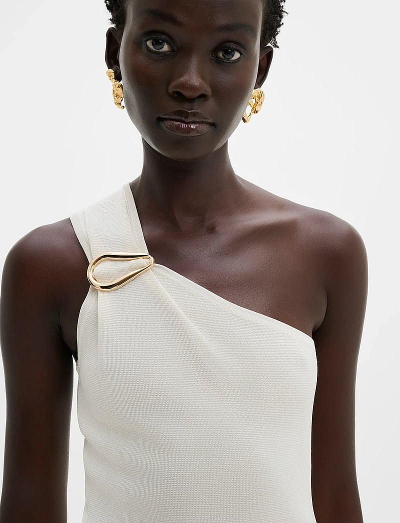 Malina - Solenza One Shoulder Sheer Knitted Maxi Dress - maxi dresses - vanilla - 4