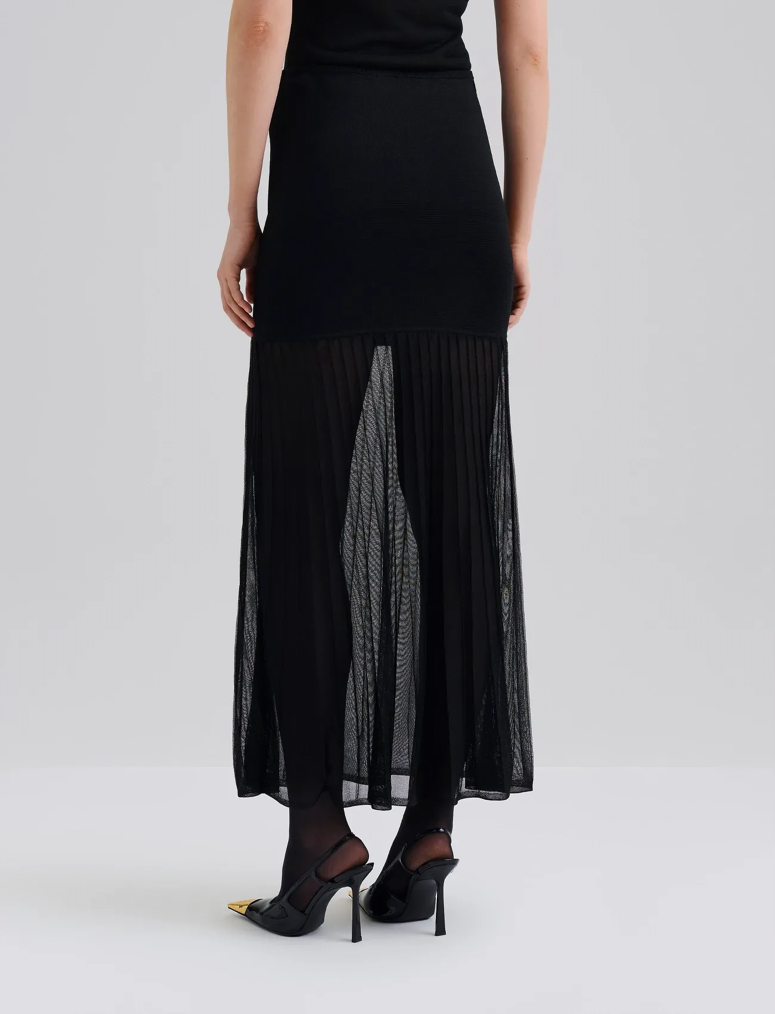 Malina - Calina Sheer Knitted Maxi skirt - plisserade kjolar - black - 3