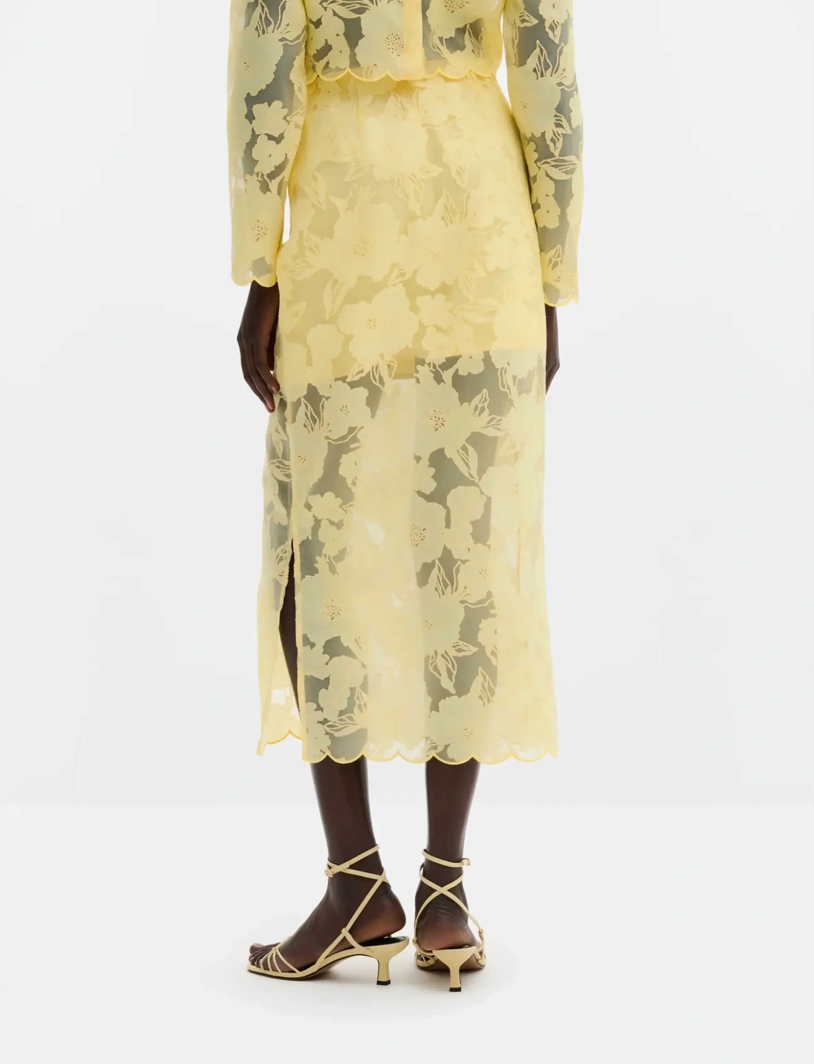 Malina - Anabelle Lace Midi Skirt - midiseelikud - light lemon - 2