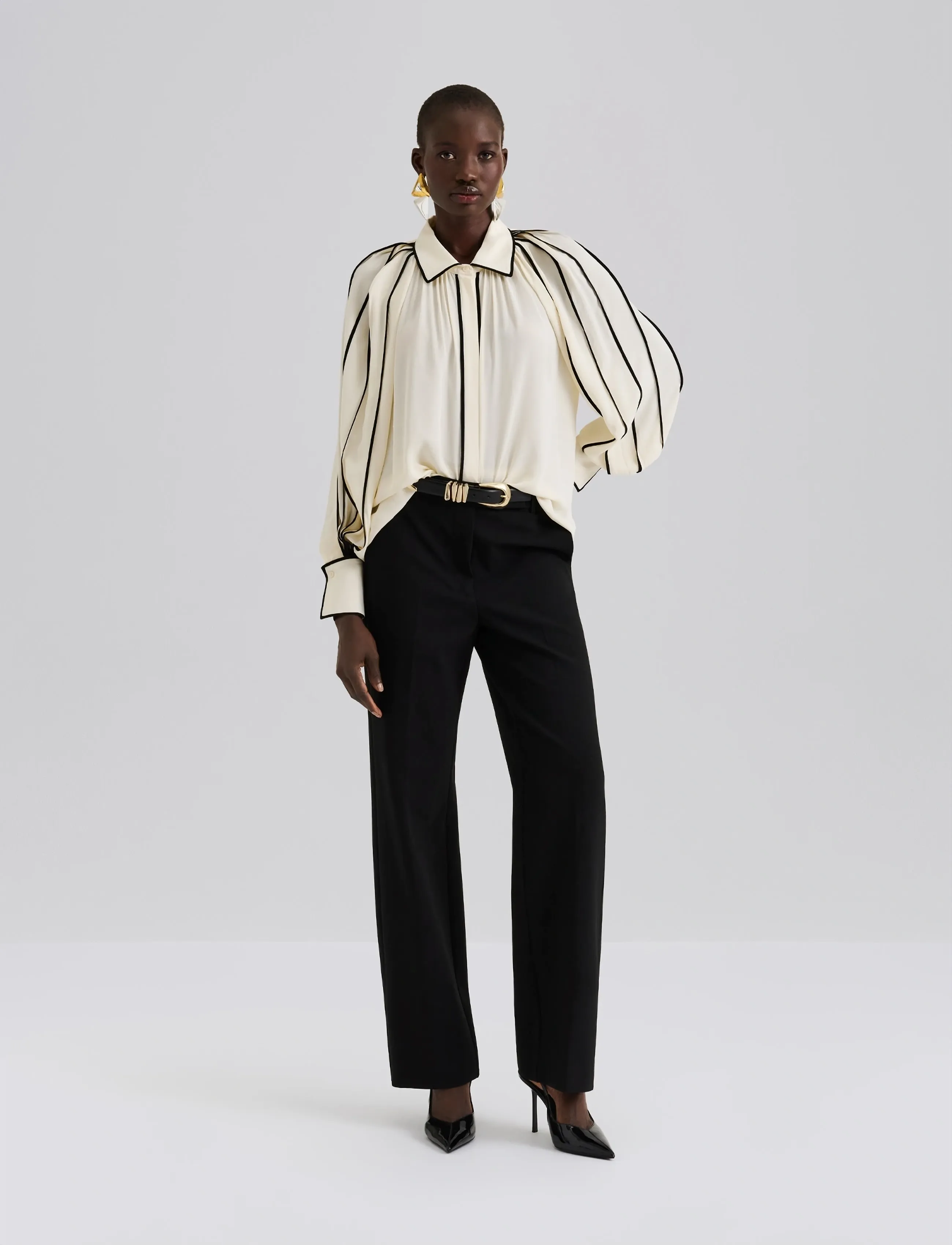 Malina Bea Contrast Edge Chiffon Blouse, 36, Cream, Bluser > Langærmede, Dame