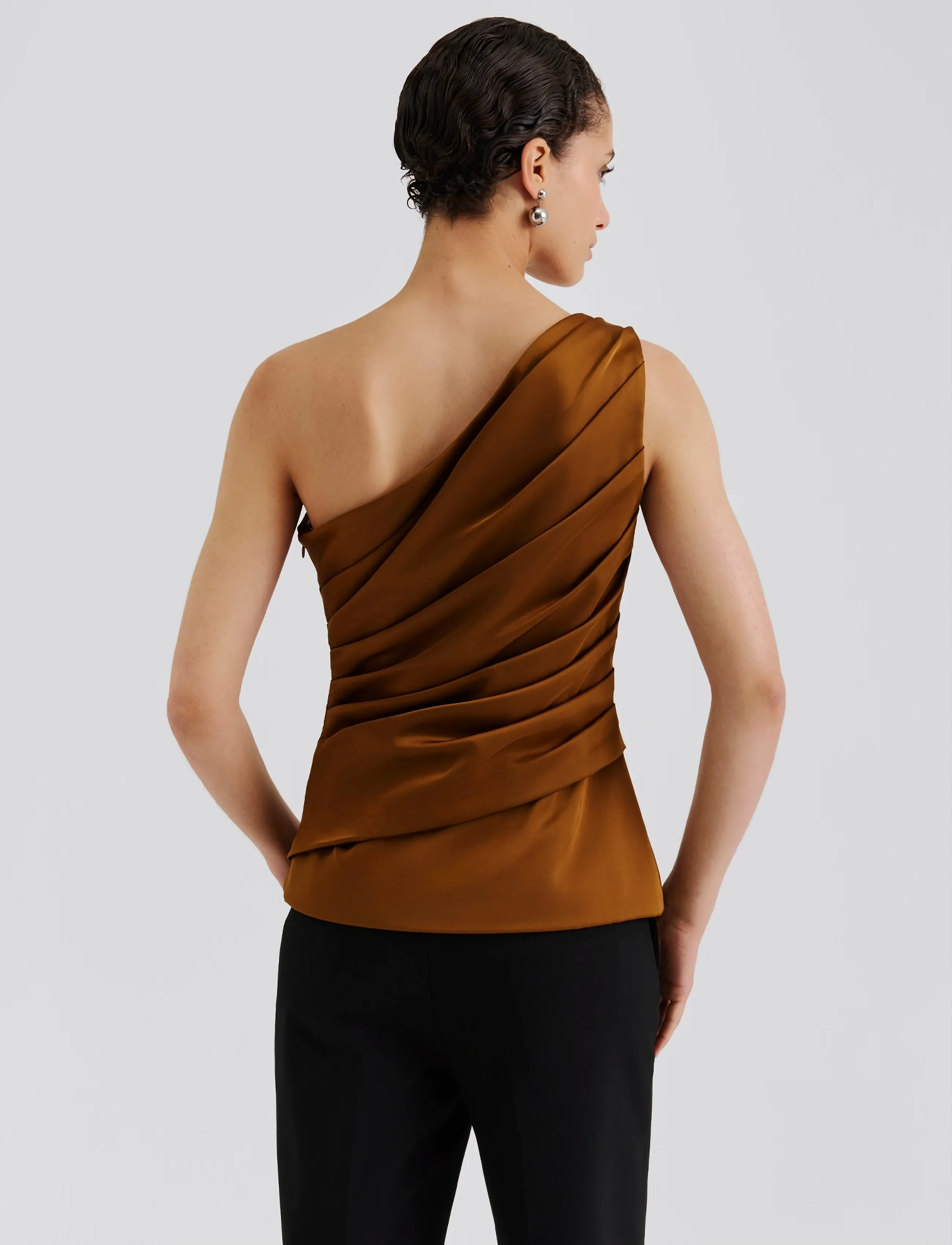 Malina - Nelly Draped One Shoulder Top - blouses sans manches - amber - 5