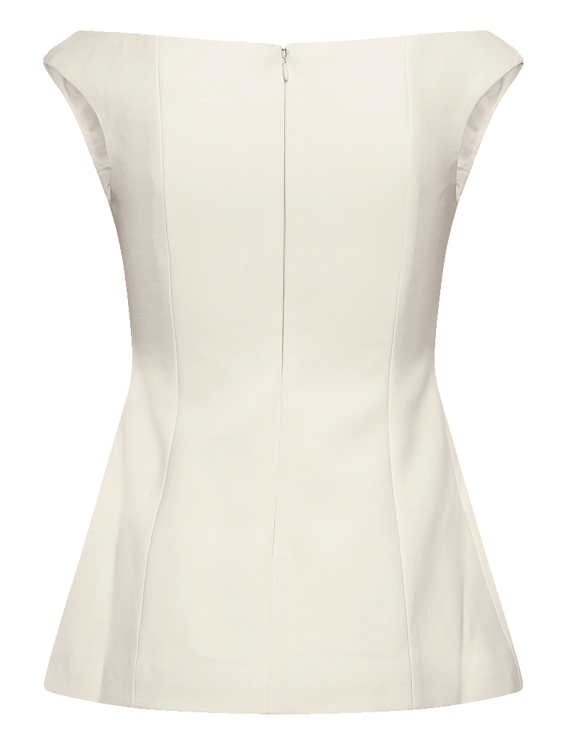 Malina - Diora Half Off Shoulder Top - Ärmellose tops - vanilla - 2