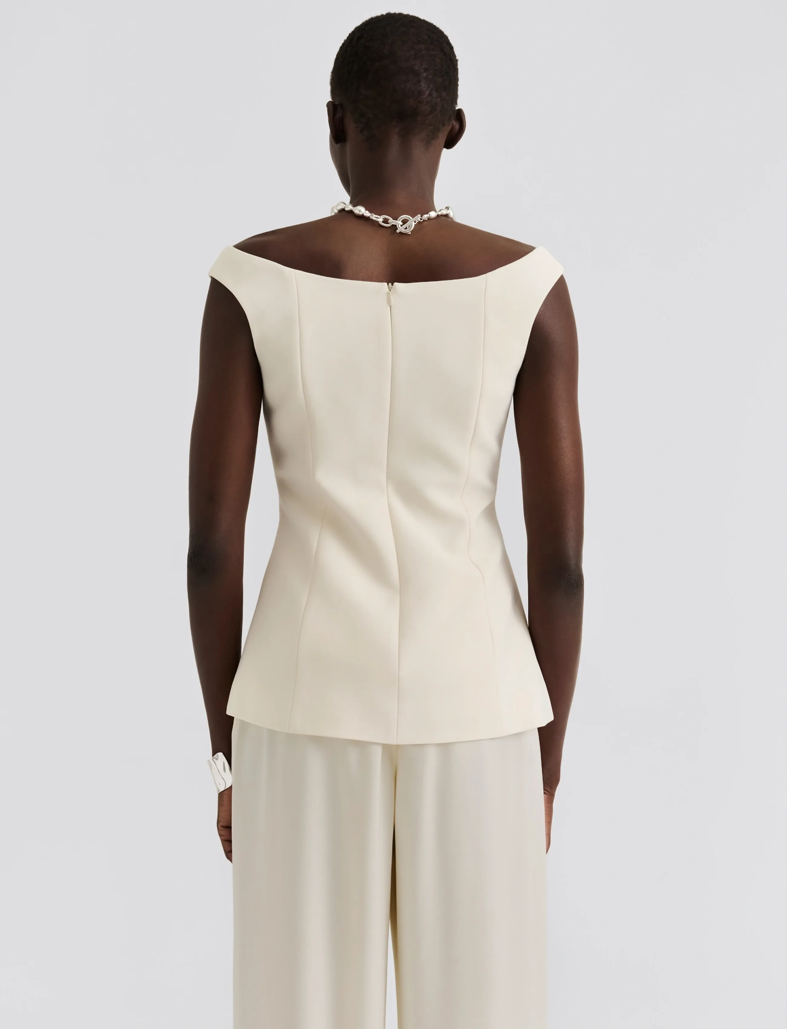 Malina - Diora Half Off Shoulder Top - vanilla - 4